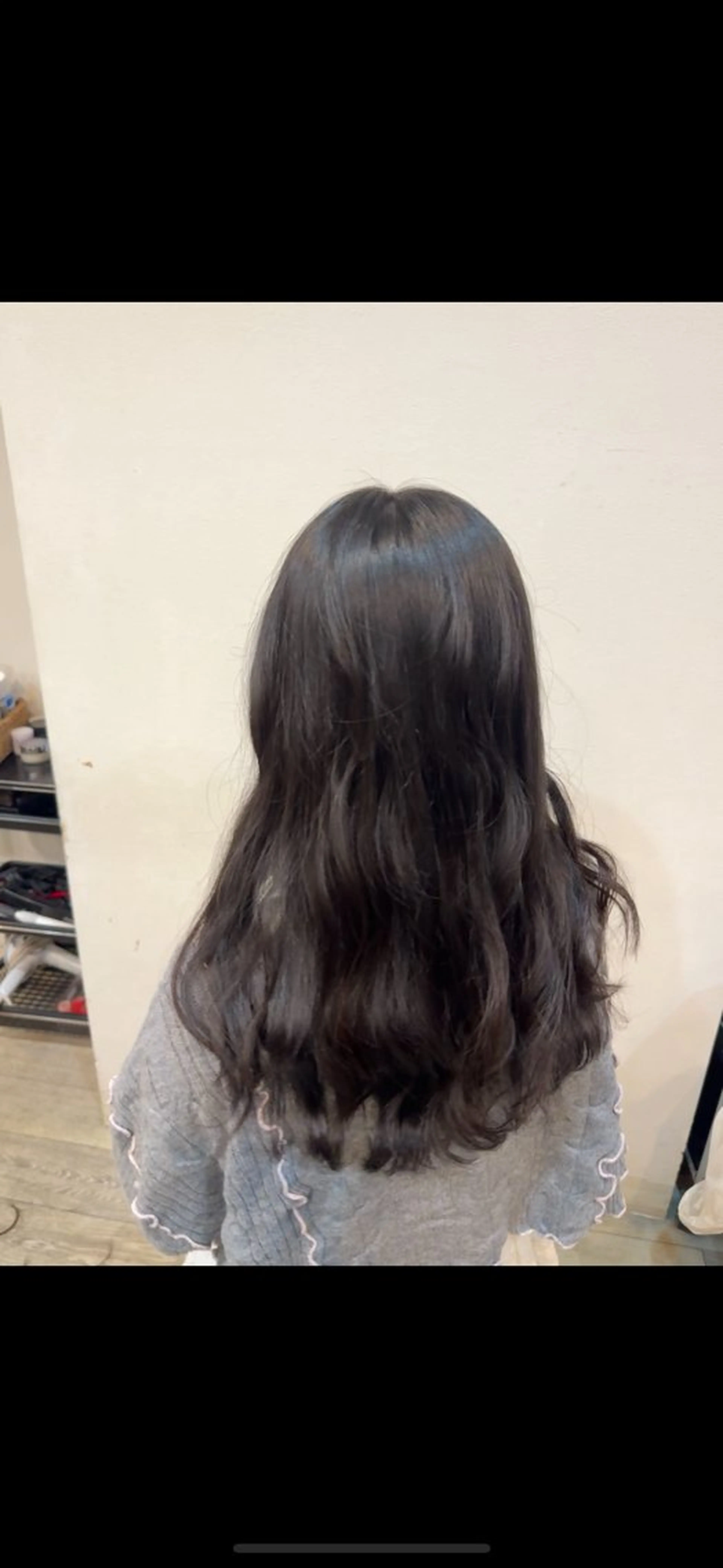 ロング 柘植 里那のヘアスタイル