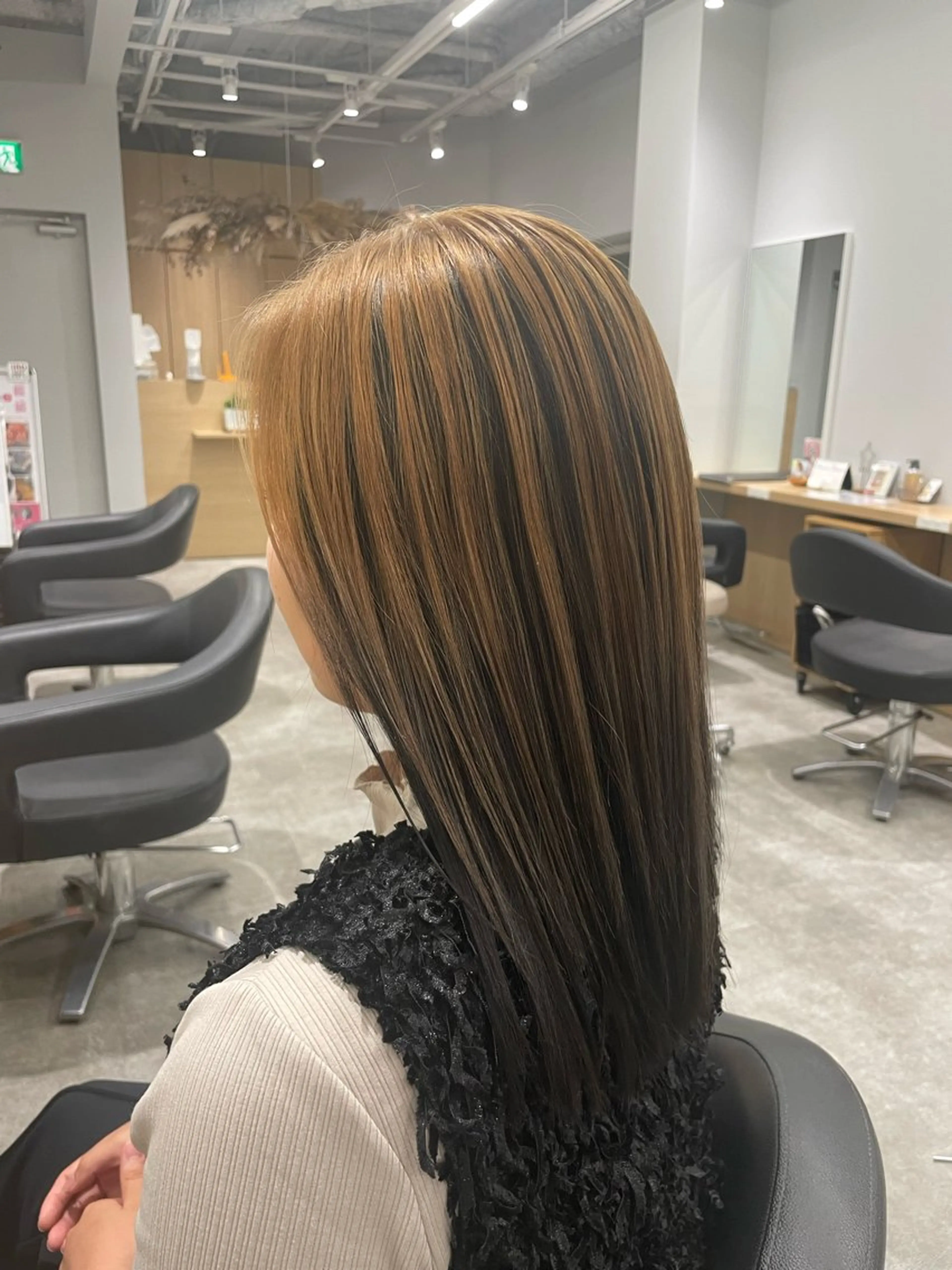 カラー デザインカラー Zina【梅田】 /田中 沙弥のヘアスタイル