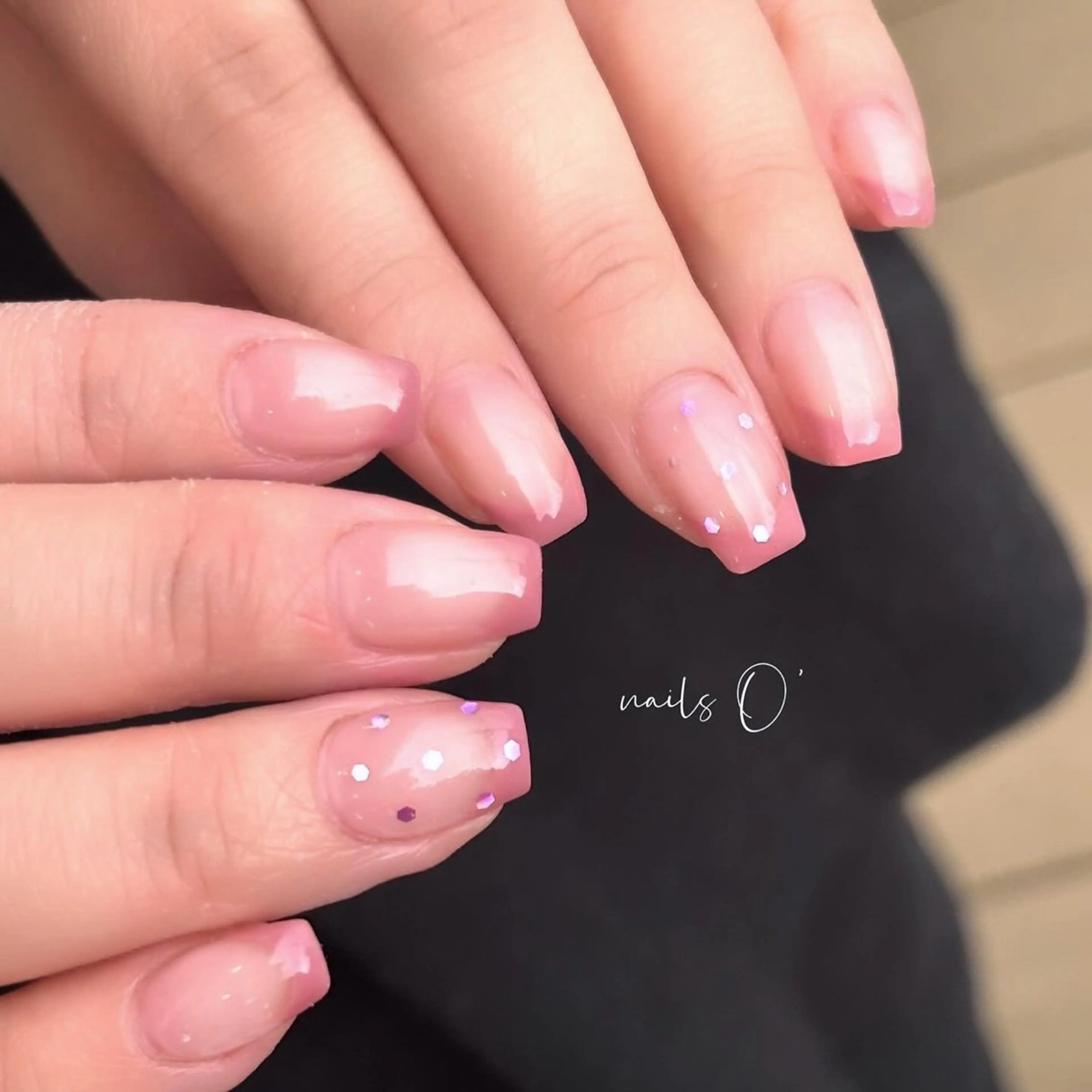 ネイル 大人可愛いネイル🎗 Hinaのネイルデザイン