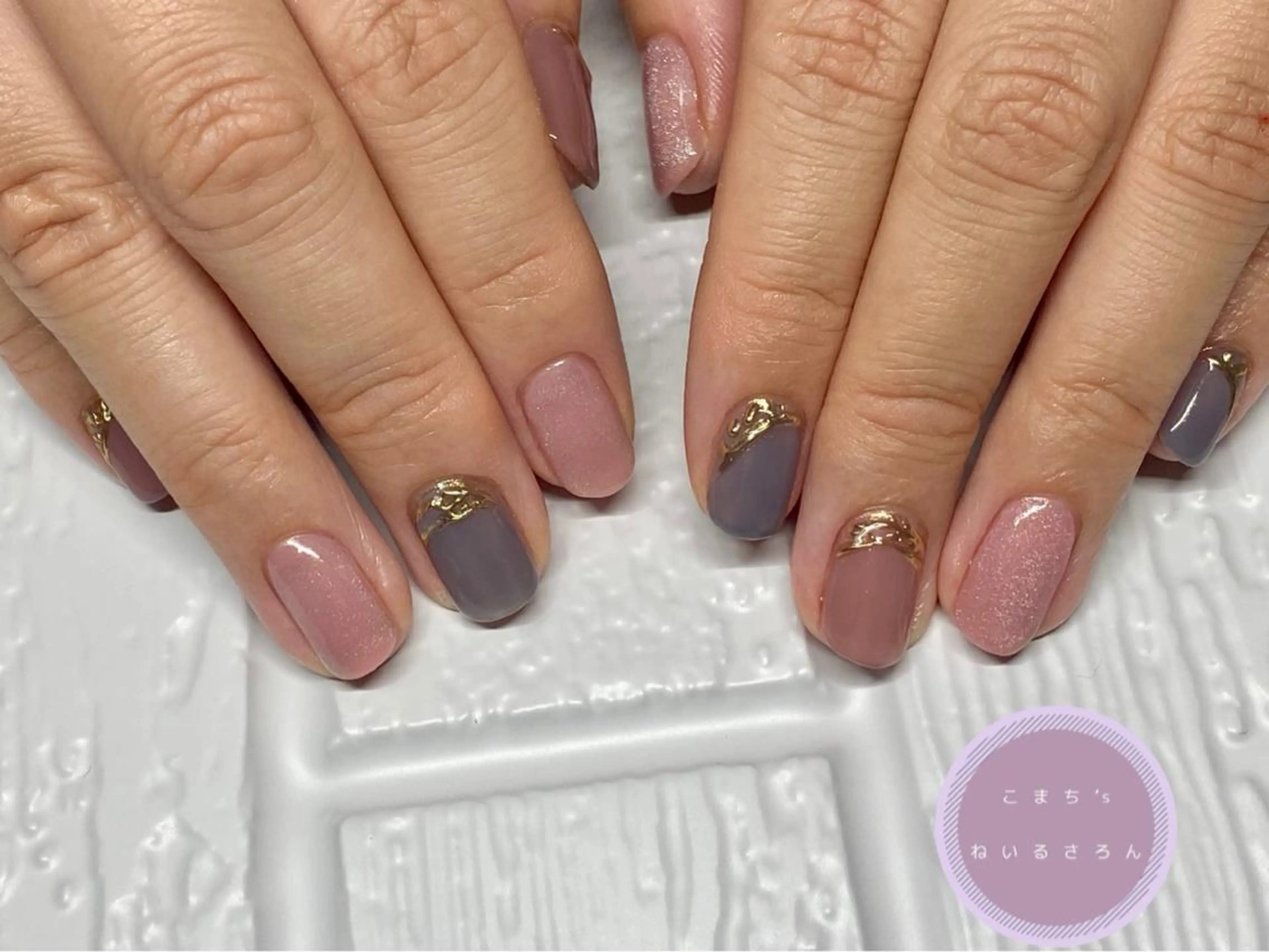 ネイル マグネットネイル ミラーネイル 持ち込み ハンドネイル akita kazumiのネイルデザイン
