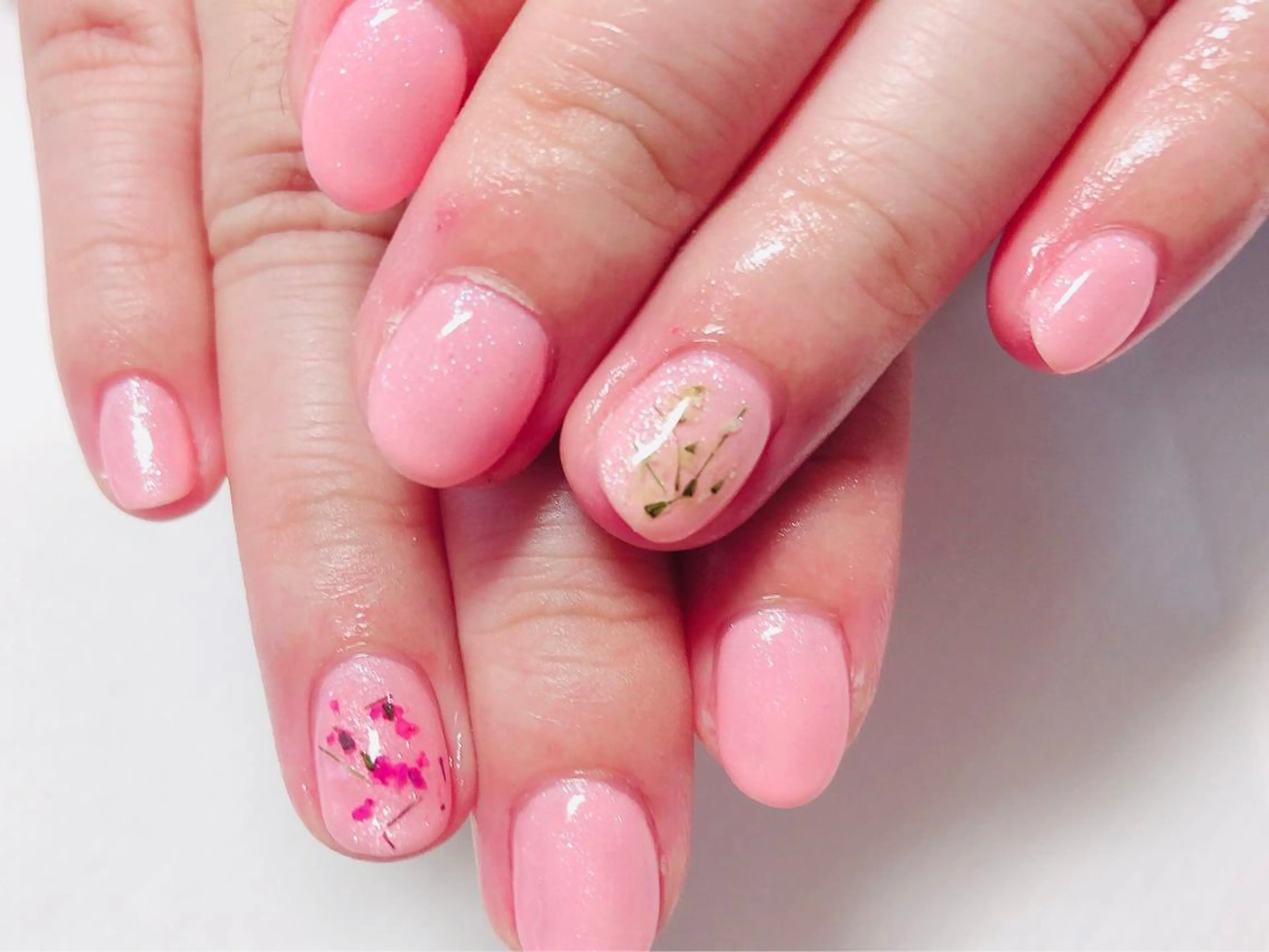 ネイル フラワーネイル gorella Ａのネイルデザイン