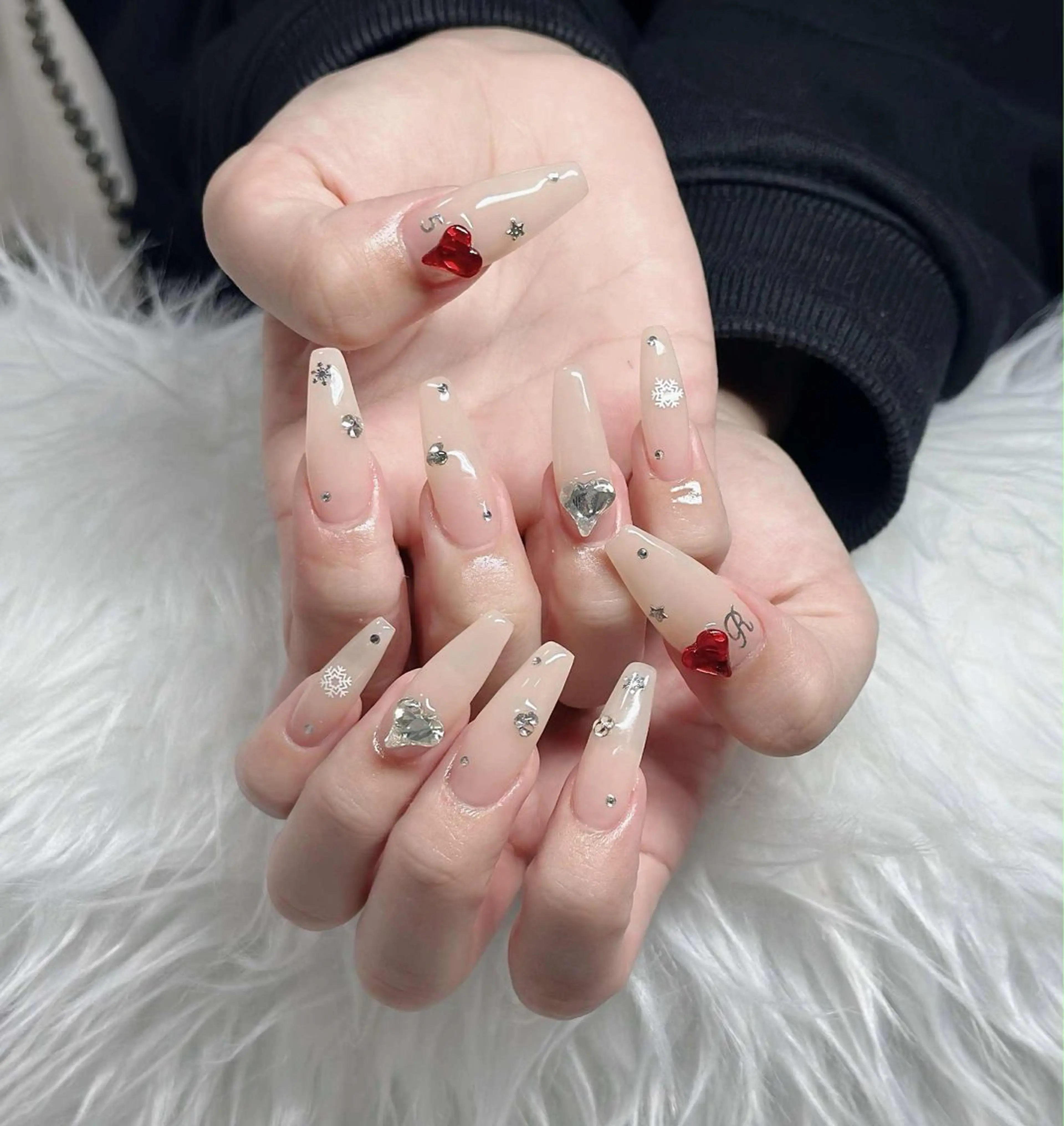 ネイル オーロラネイル フレンチネイル ジェルネイル ハロウィン キラキラネイル ハンドネイル H.baby Nail Salonのネイルデザイン