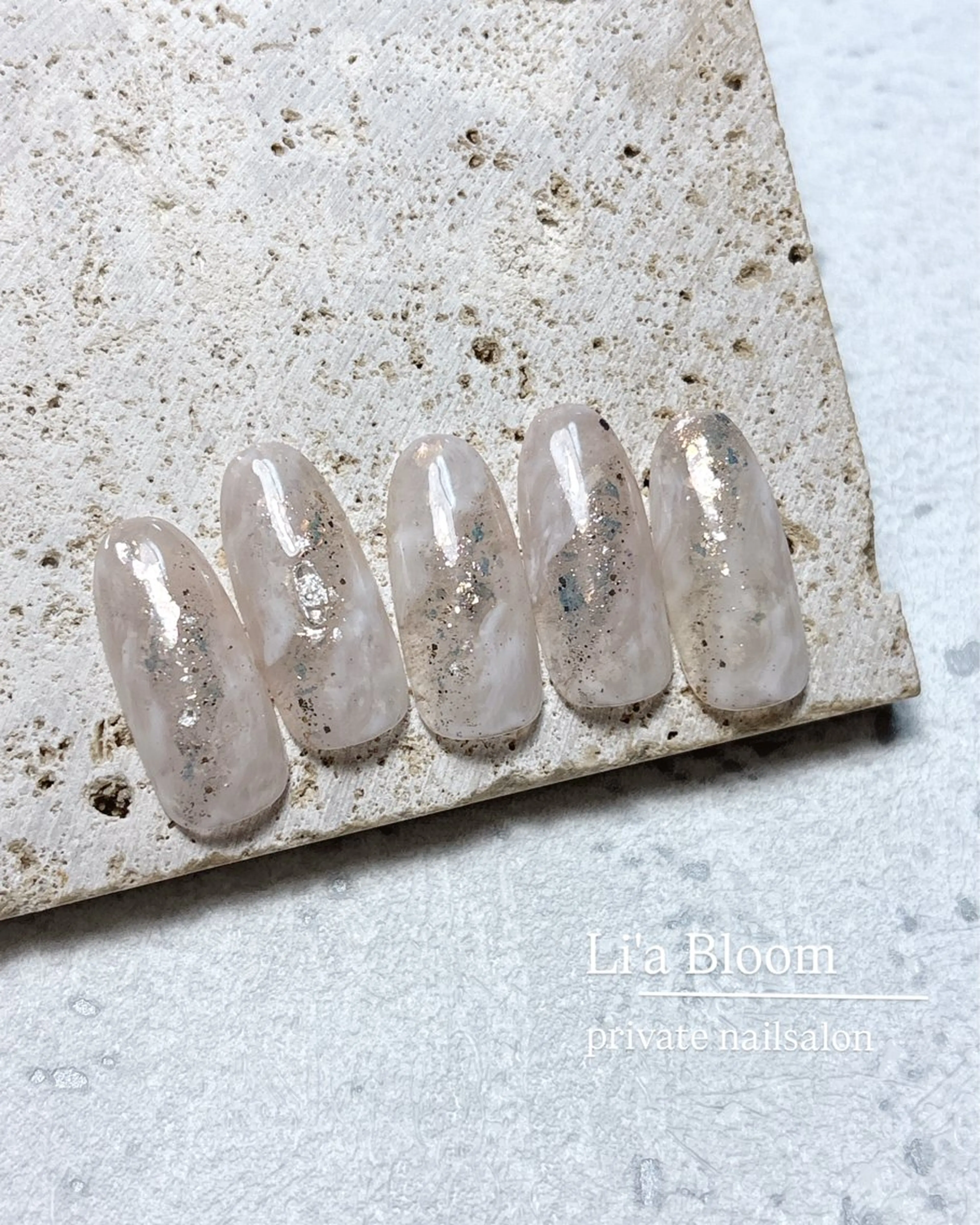 ネイル 🦋🤍 madoka🤍のネイルデザイン