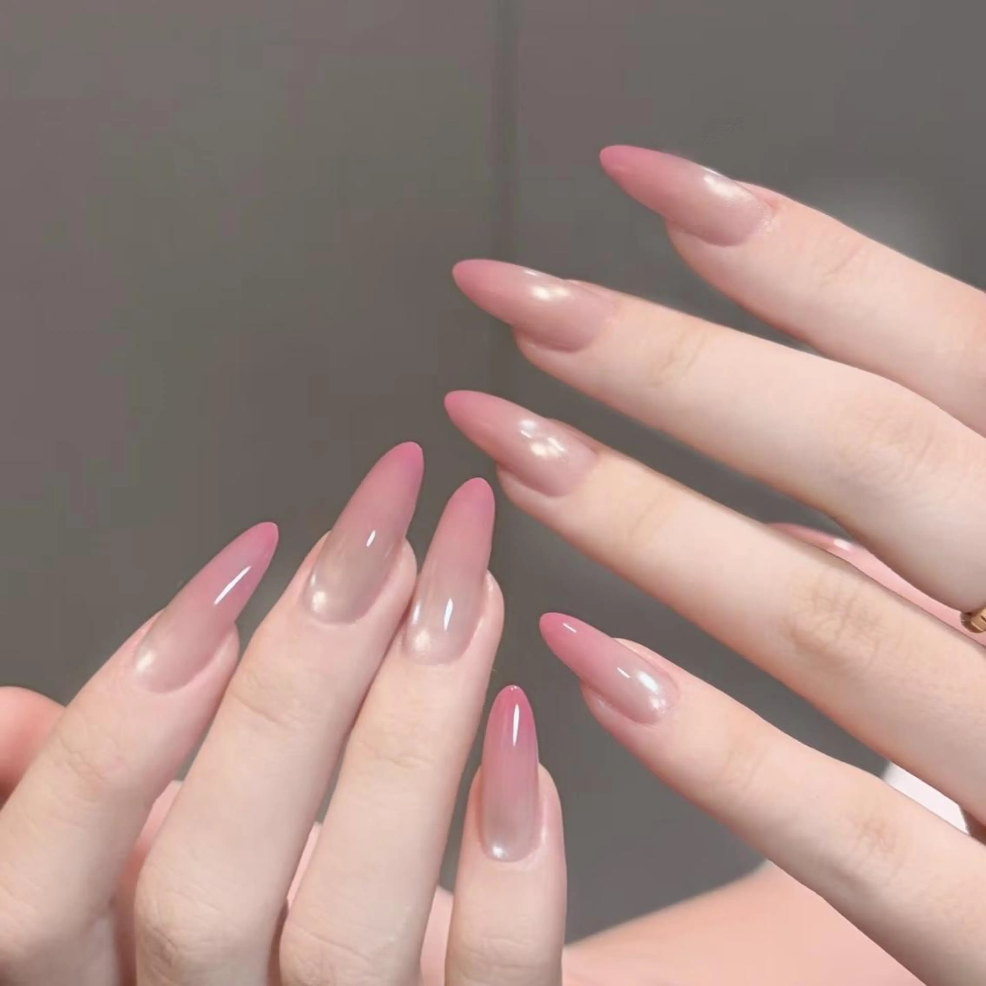 ネイル ハンドネイル ハンドケア 🎀 ユズ 🎀のネイルデザイン