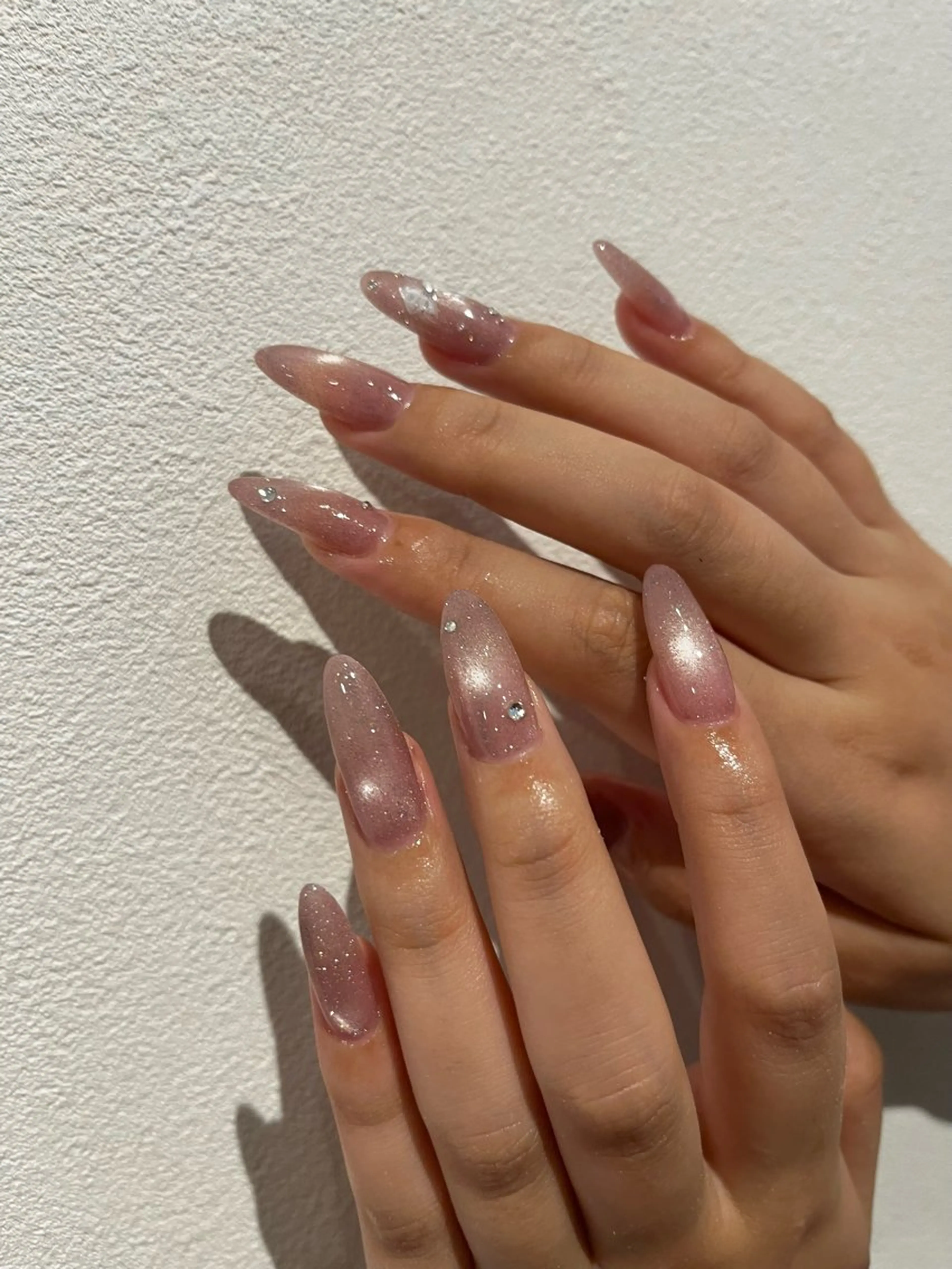 ネイル フラッシュネイル フラッシュマグ ピンク ハンドネイル ballie／小野原 なつみのネイルデザイン