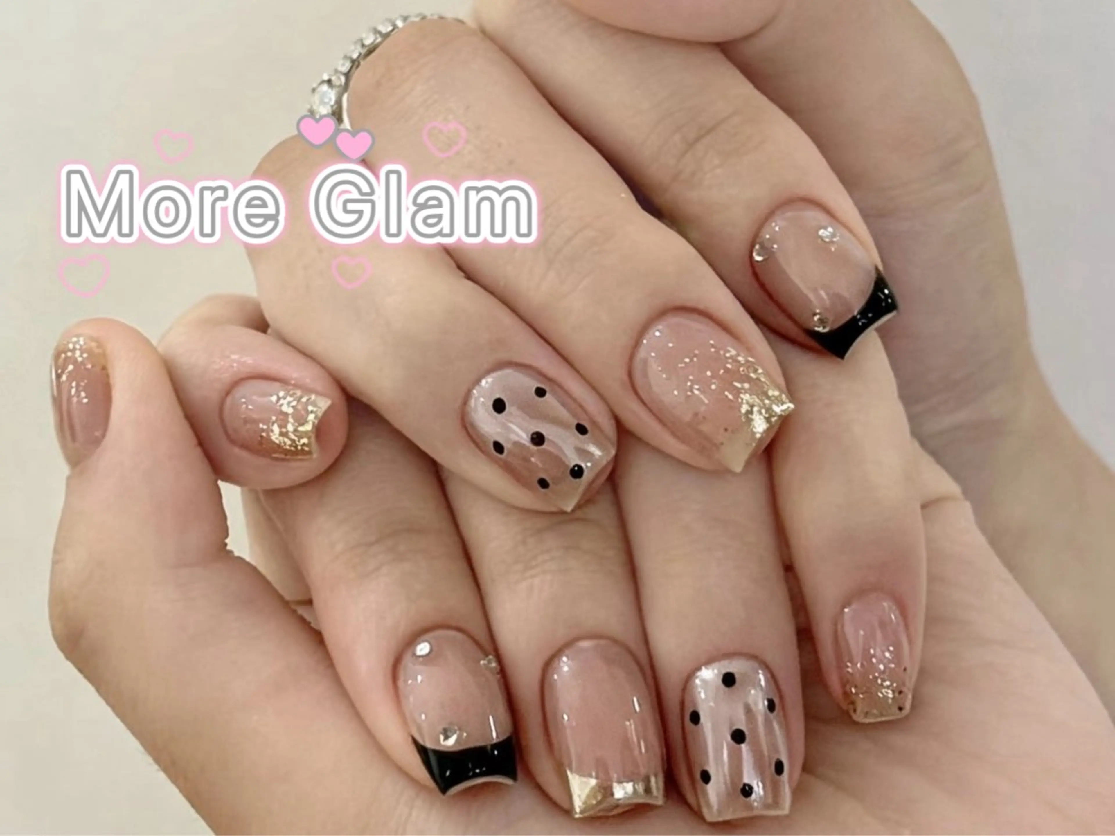 ショート ハンドネイル more glam 原宿店のネイルデザイン