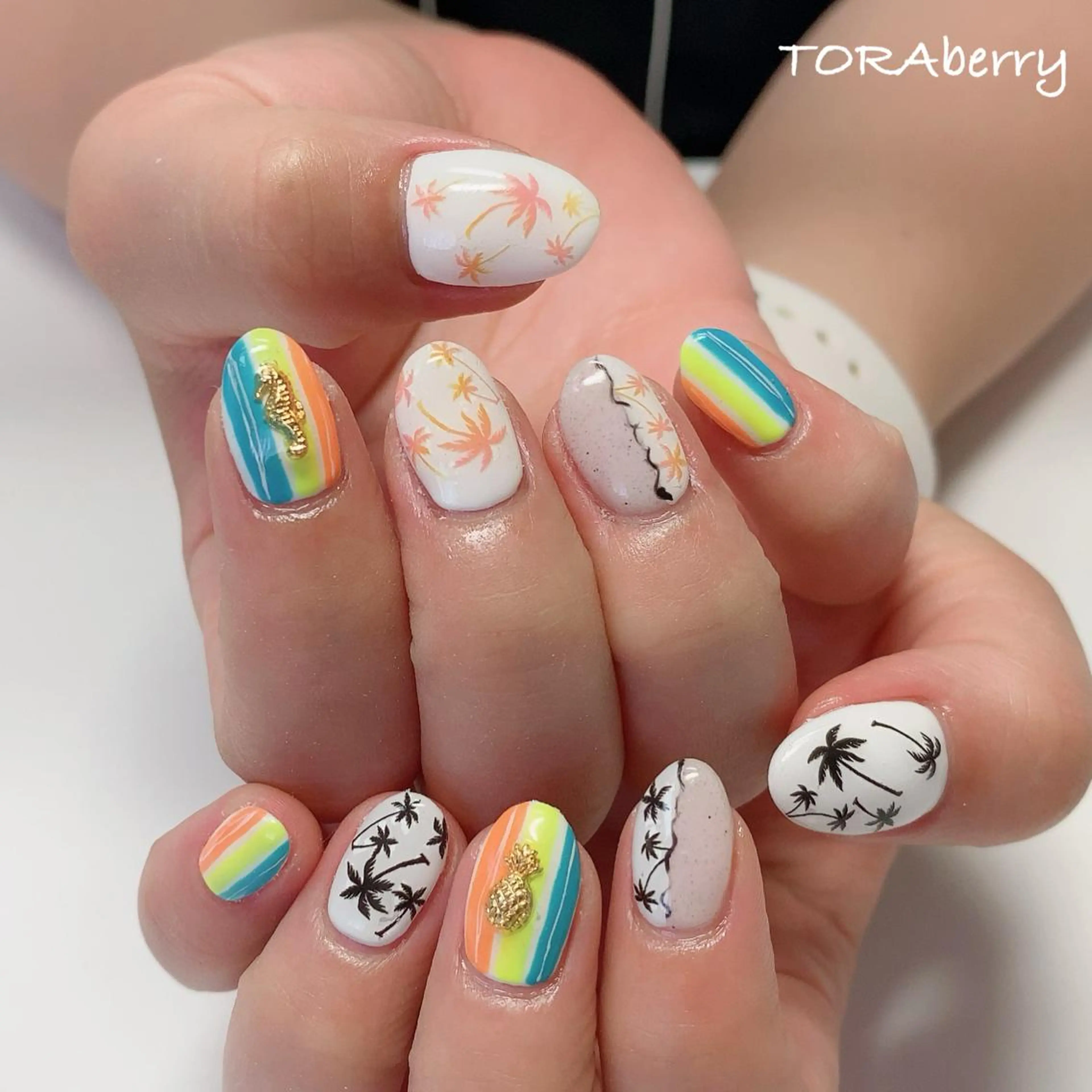 ネイル ハンドネイル ネイリスト なつみのネイルデザイン