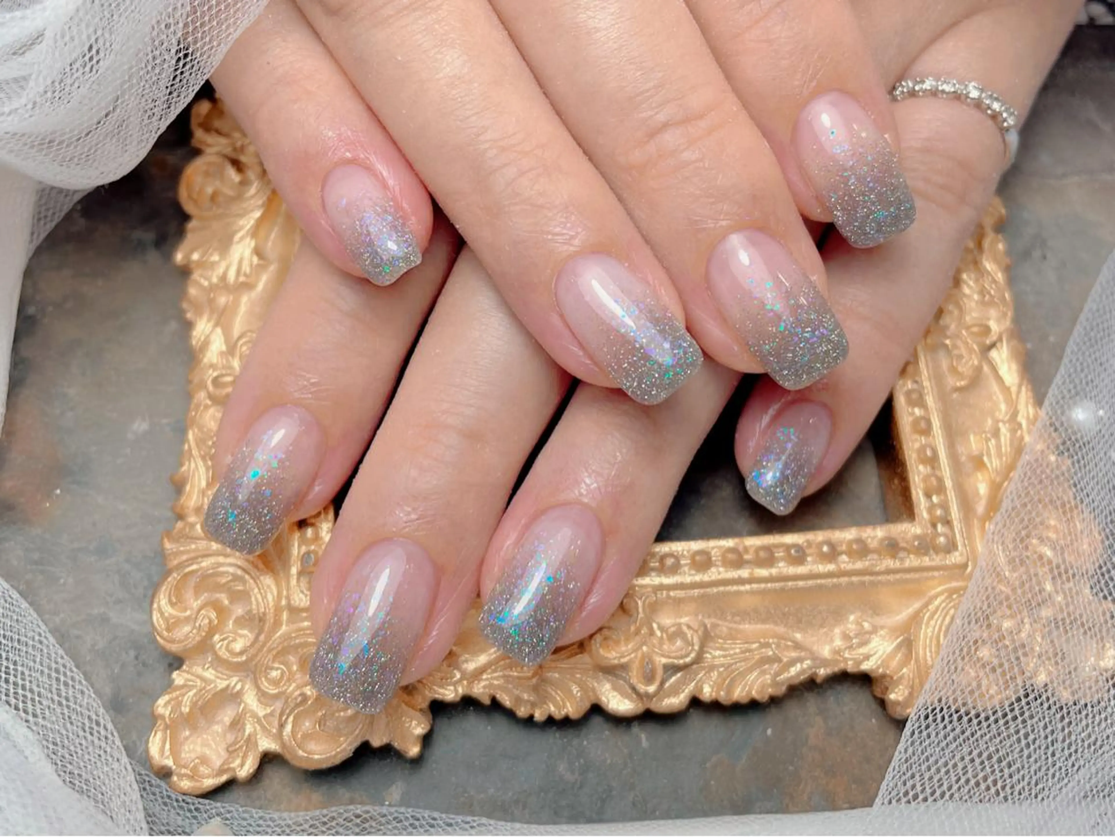 ネイル ハンドネイル マジック ミラーのネイルデザイン