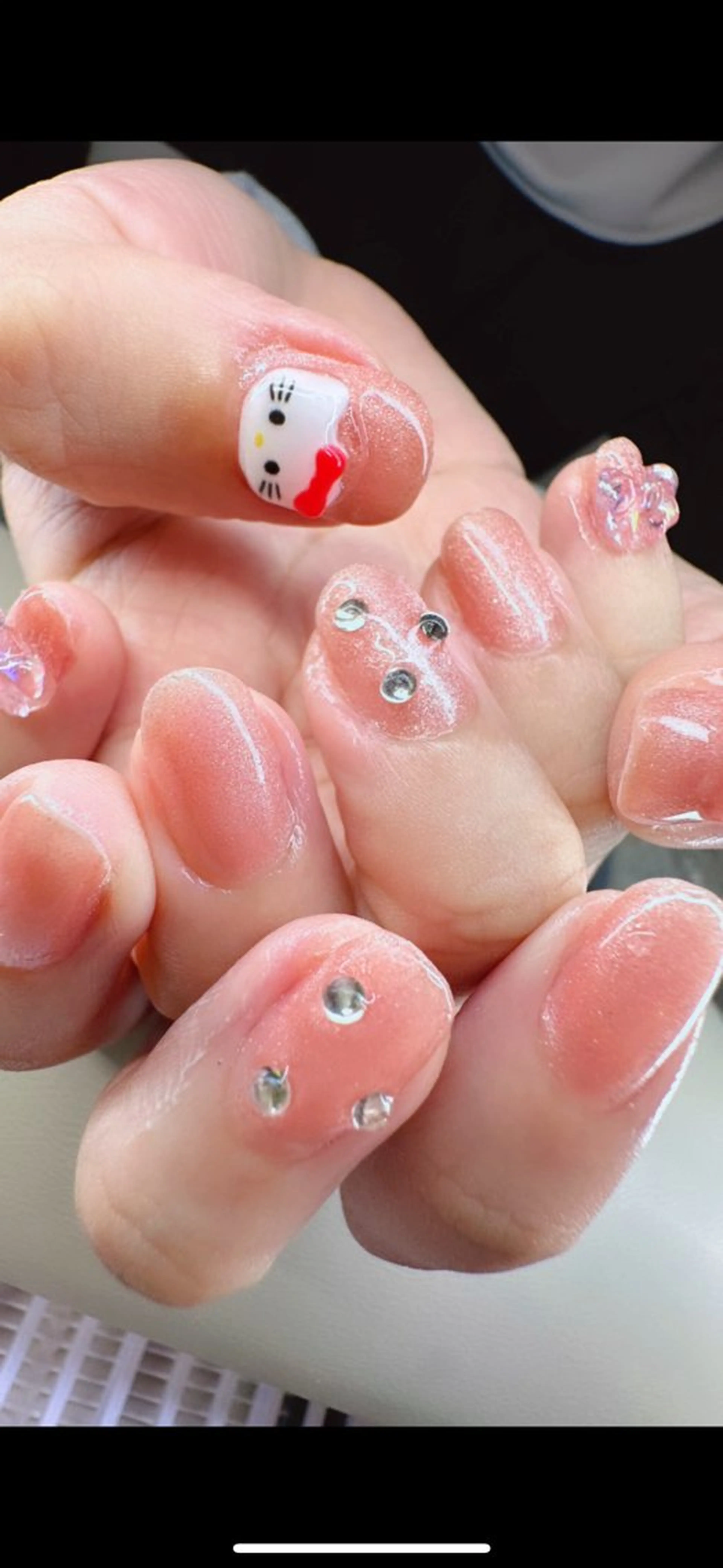 ネイル マグネットネイル ハンドネイル YOKOSUKA🧸 NAIL🌿🫧💛のネイルデザイン