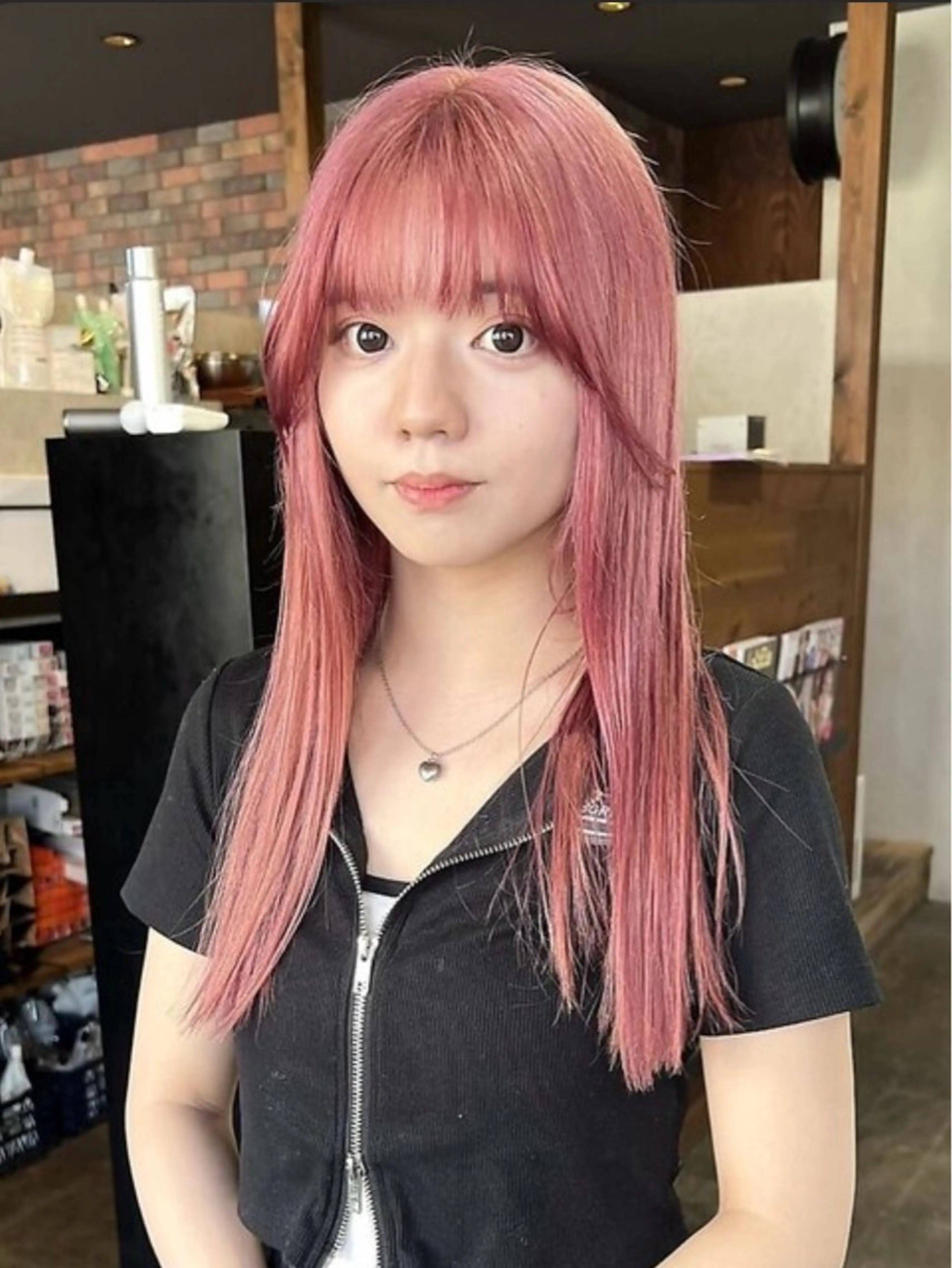 カラー 透明感/ハイトーン /デザインカラー大輝のヘアスタイル