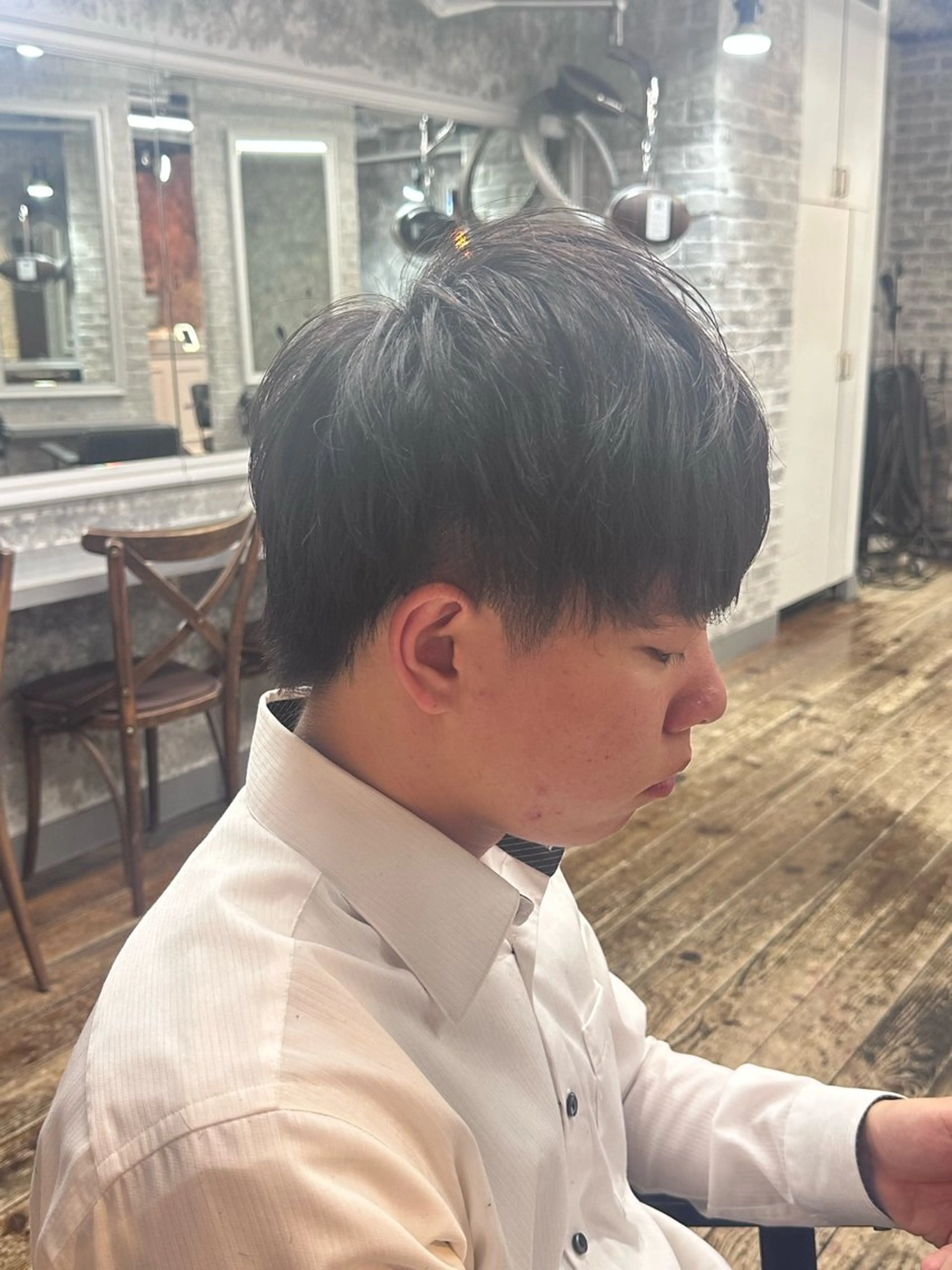 ショート メンズ 刈り上げ 🩵つなぎショート✨ パーマスタイル みくのヘアスタイル