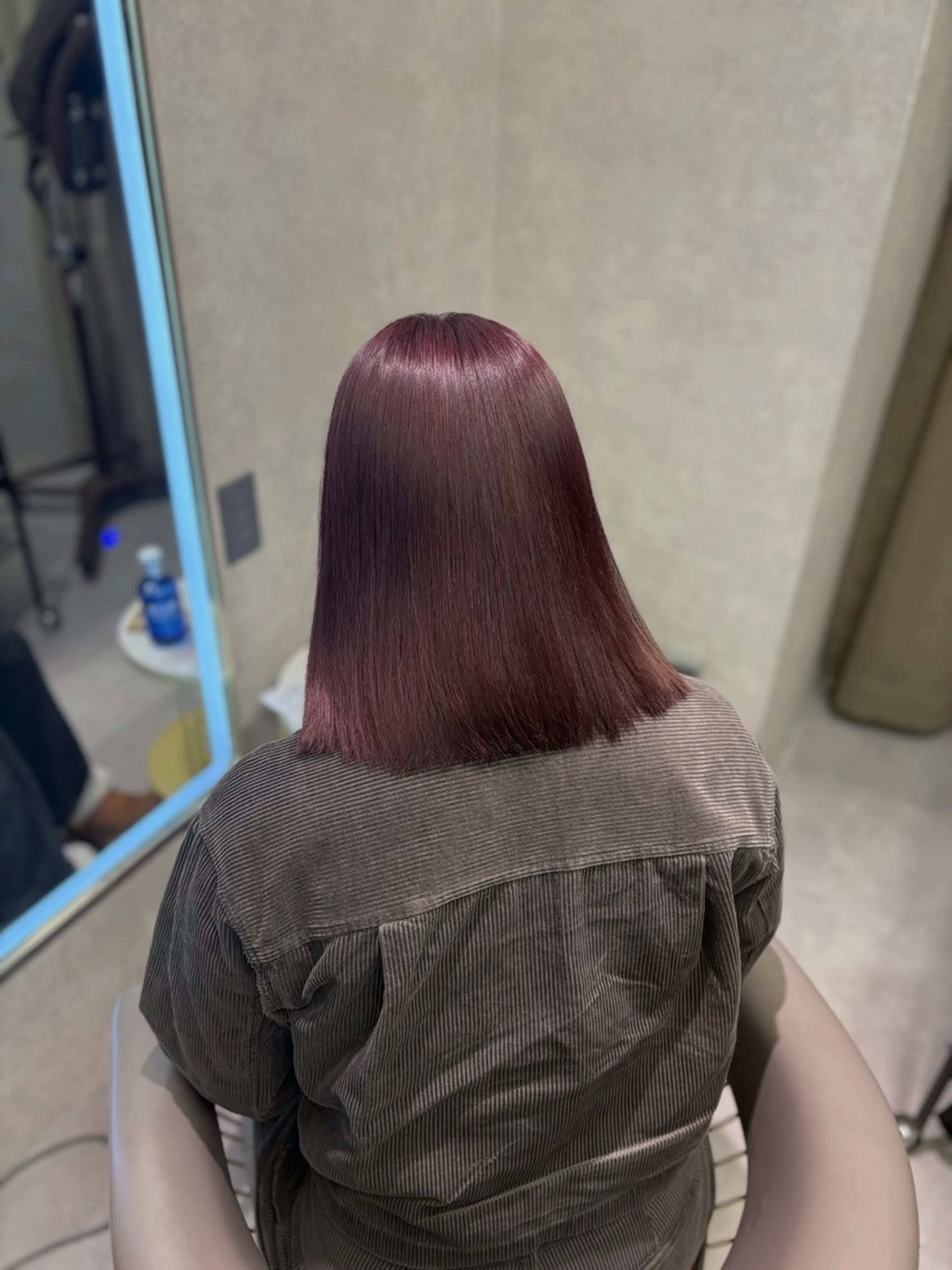 ショート カラー ボルドーカラー 🫧艶カラー🫧/ RIRINAのヘアスタイル