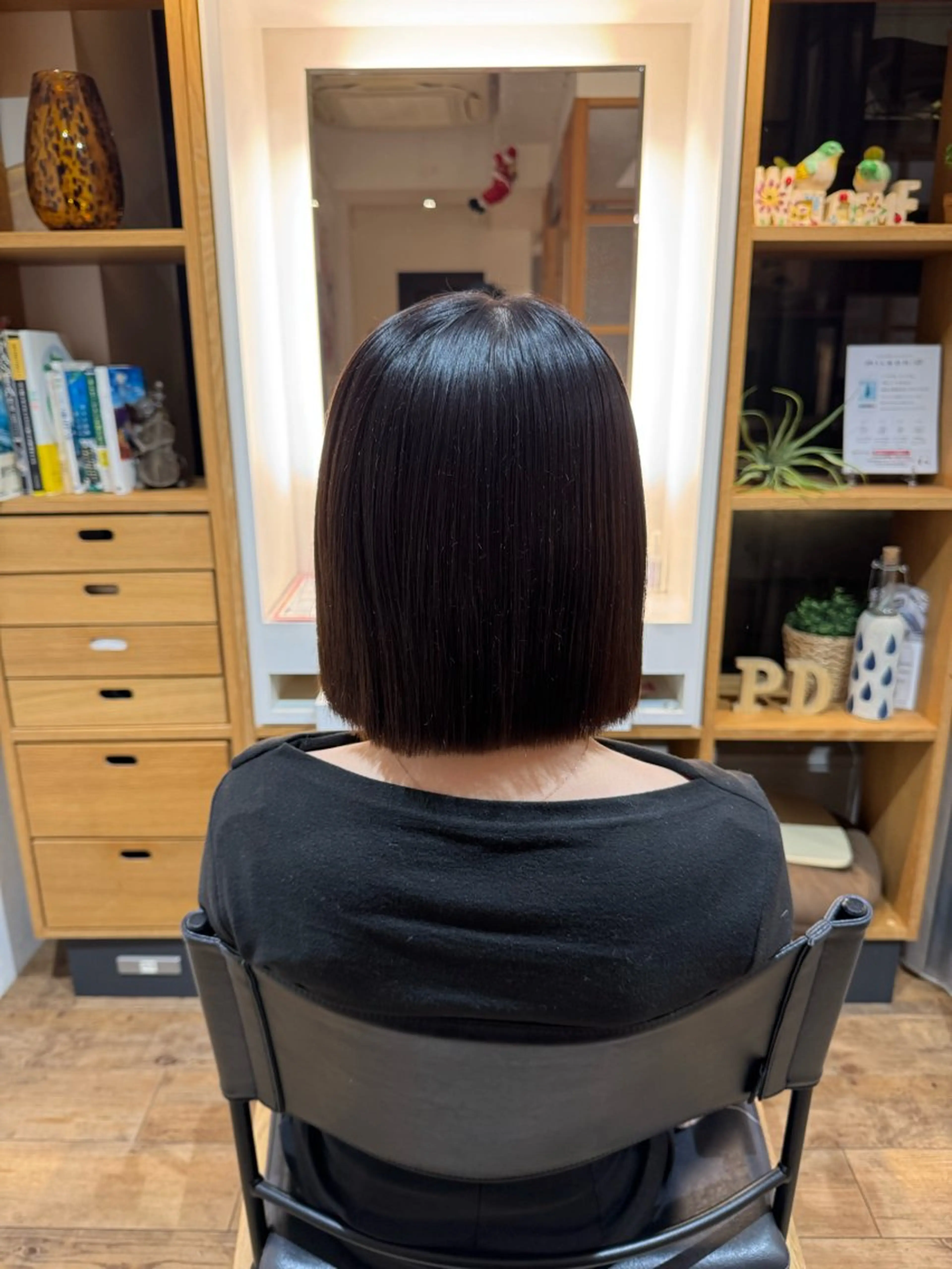 セミロング カット 縮毛矯正 トリートメント 美髪/髪質改善 川口凌弥のヘアスタイル