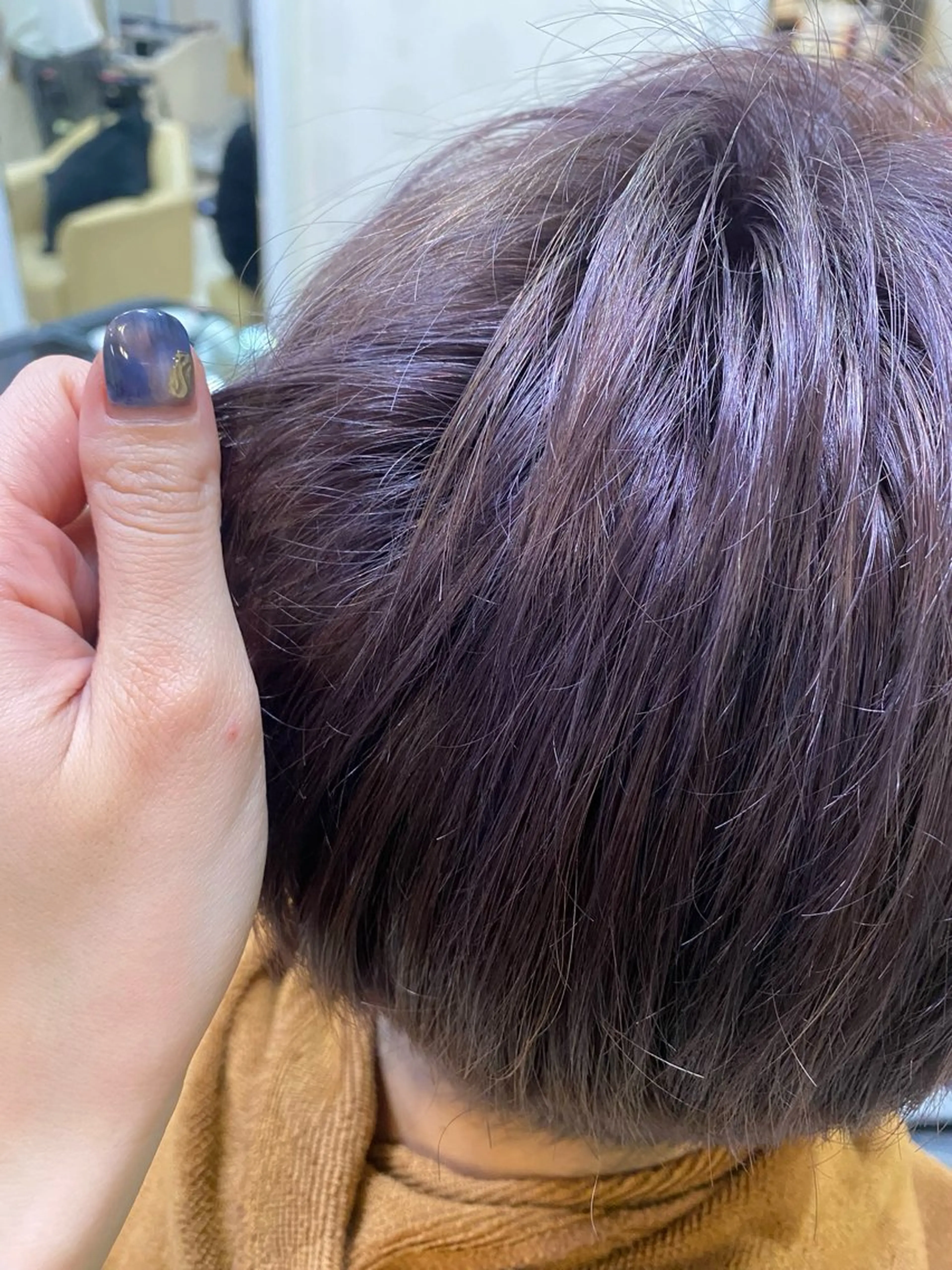 カラー ブリーチ ヘアカラー 岡本 あおいのヘアスタイル