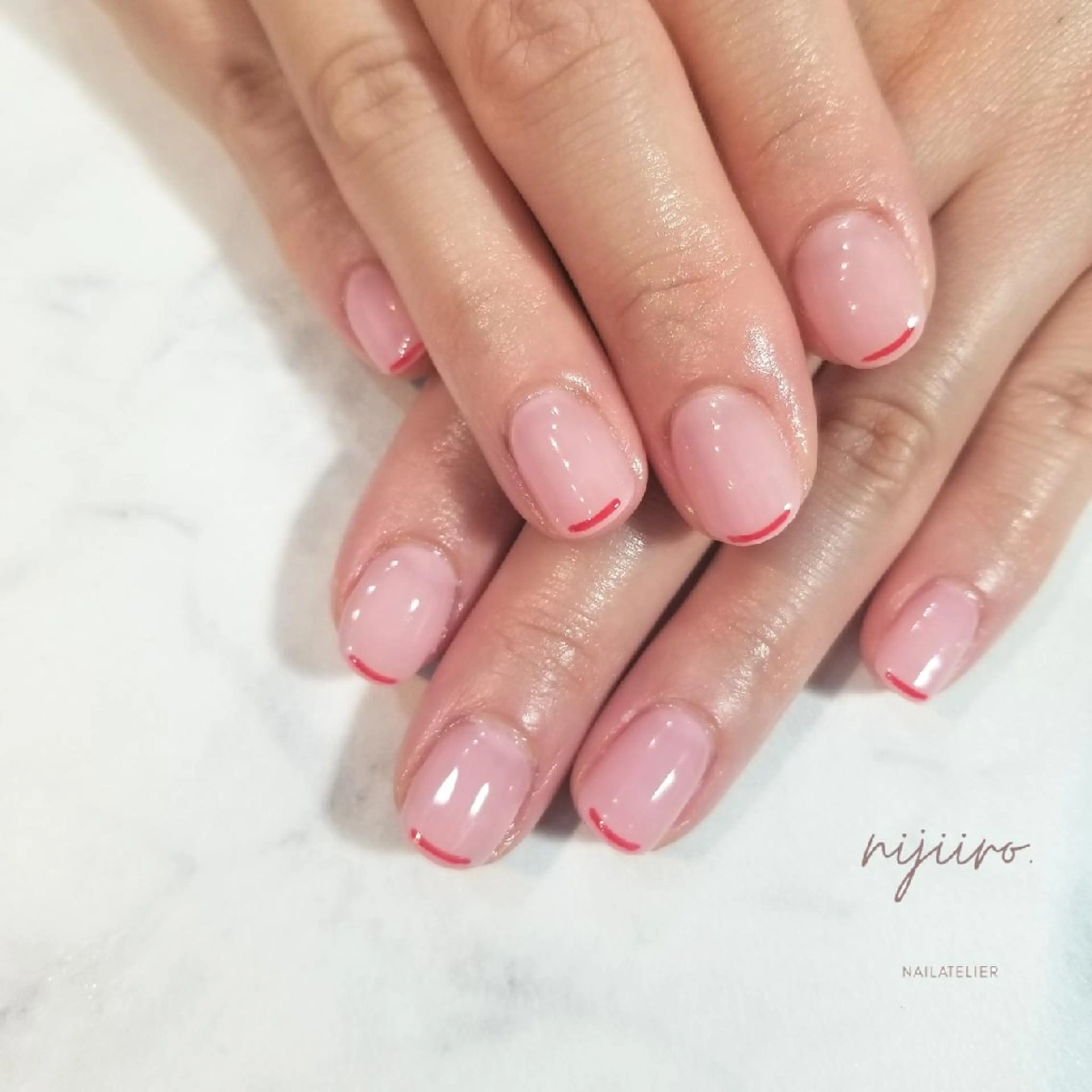 ネイル フレンチネイル ハンドネイル nijiiro🌈 サトウのネイルデザイン