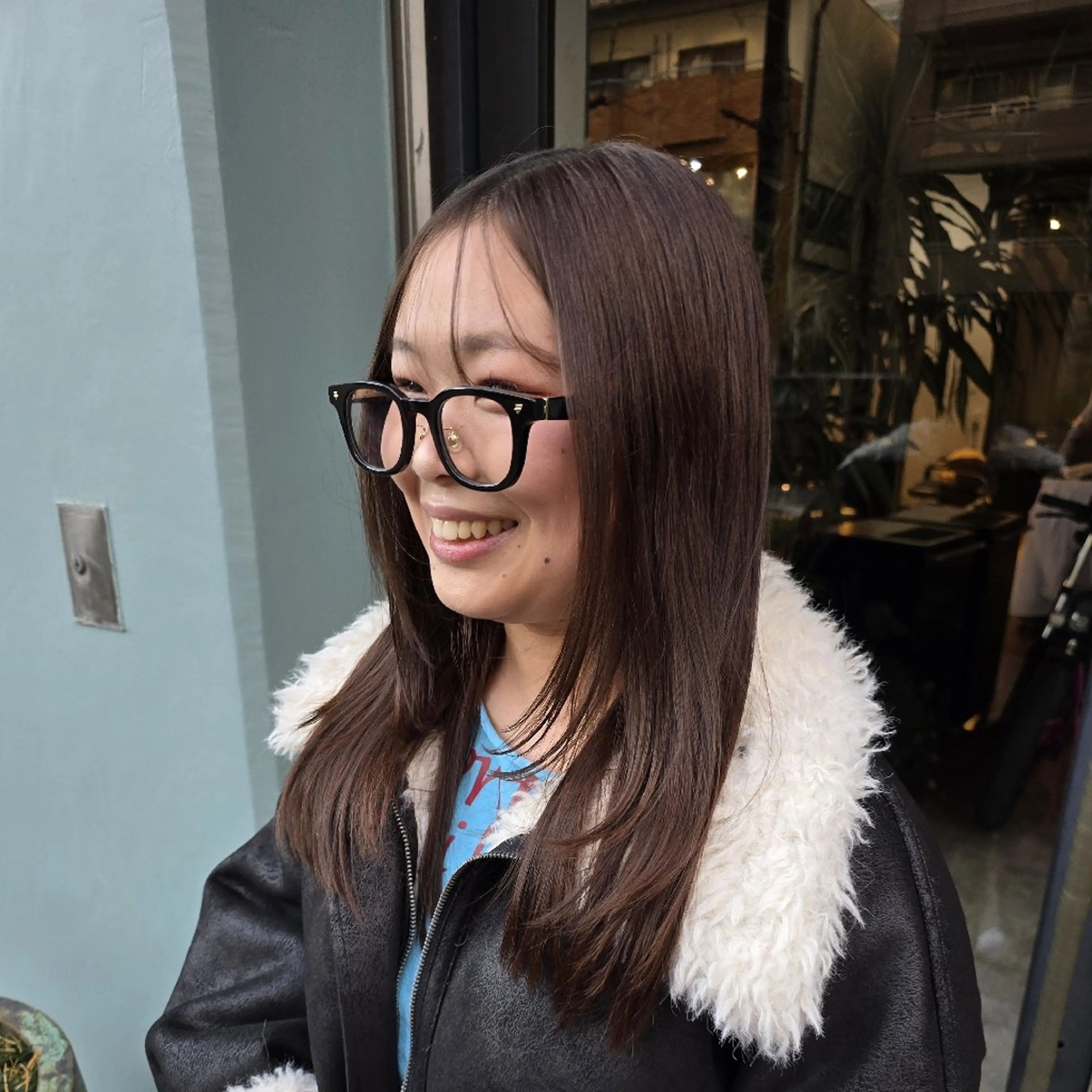 セミロング ハヤシ マユ ✂ 府中美容室のヘアスタイル