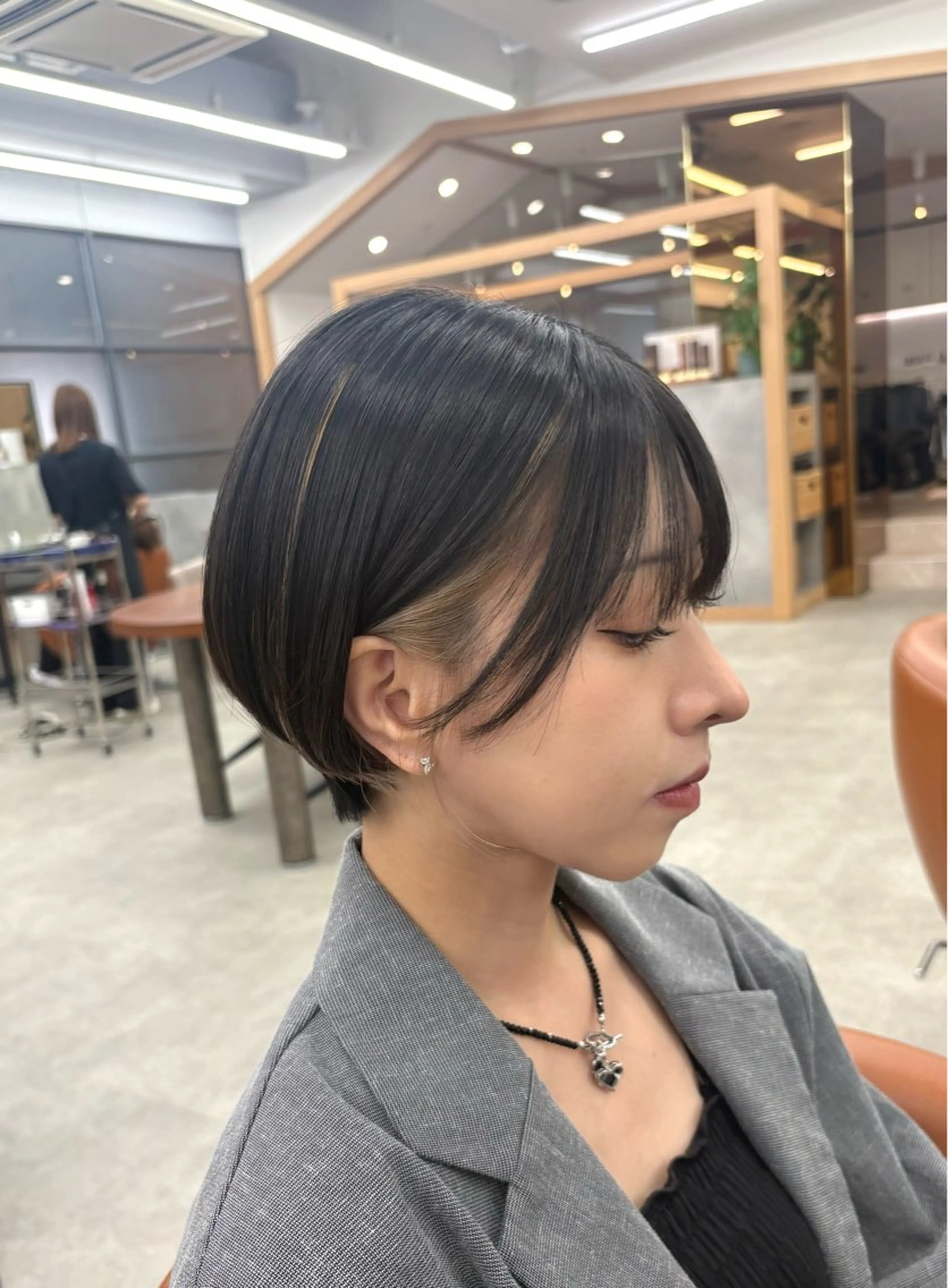 ショート カット 🫧透明感🫧 上岡夕理香のヘアスタイル