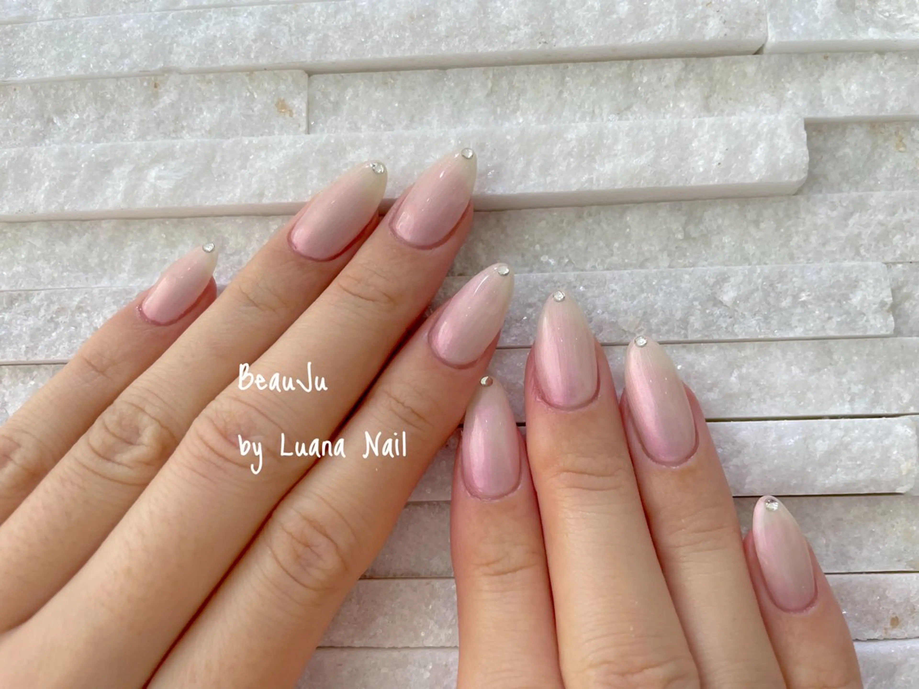 ネイル ハンドネイル BeauJu by Luana Nailのネイルデザイン