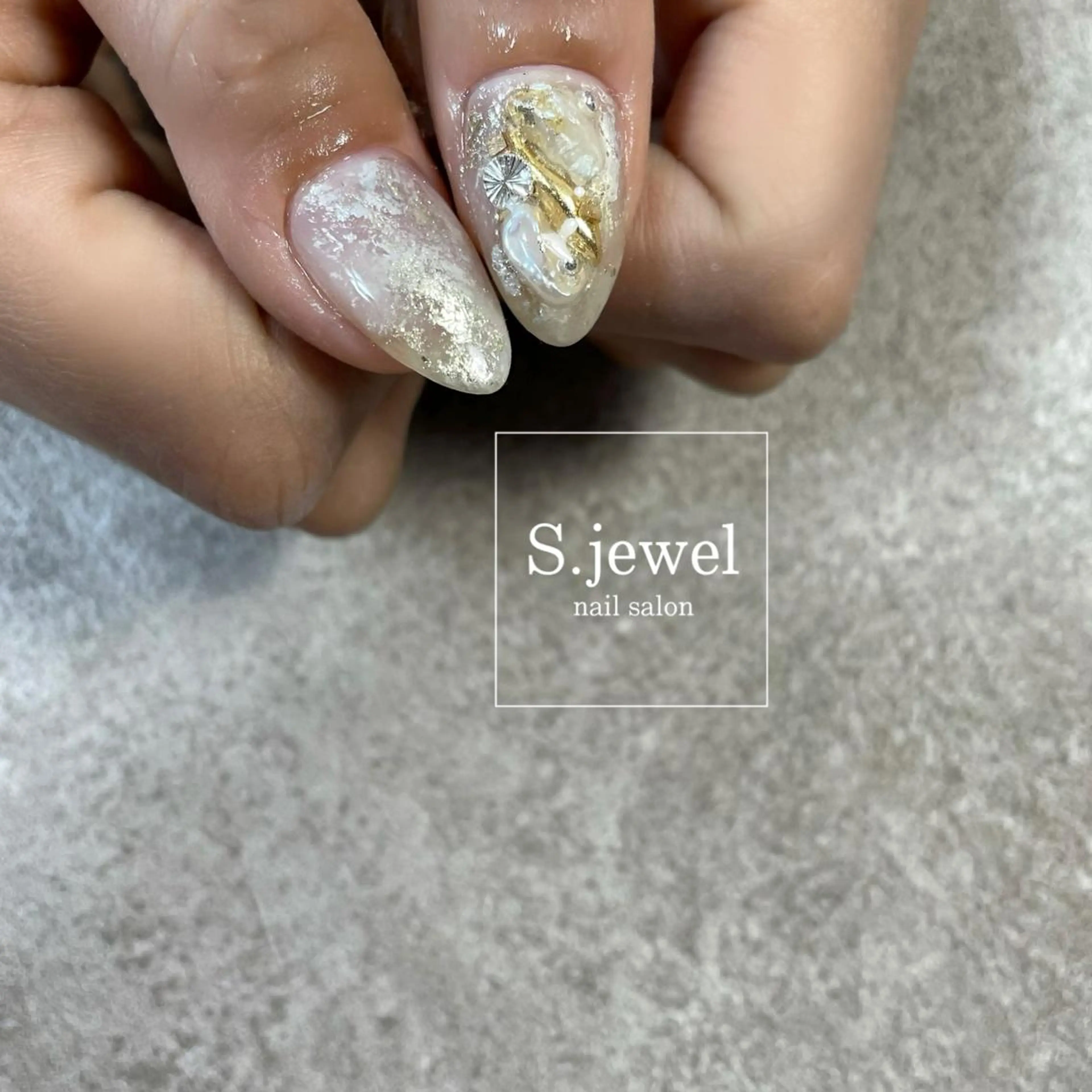 ネイル S. JEWELのネイルデザイン