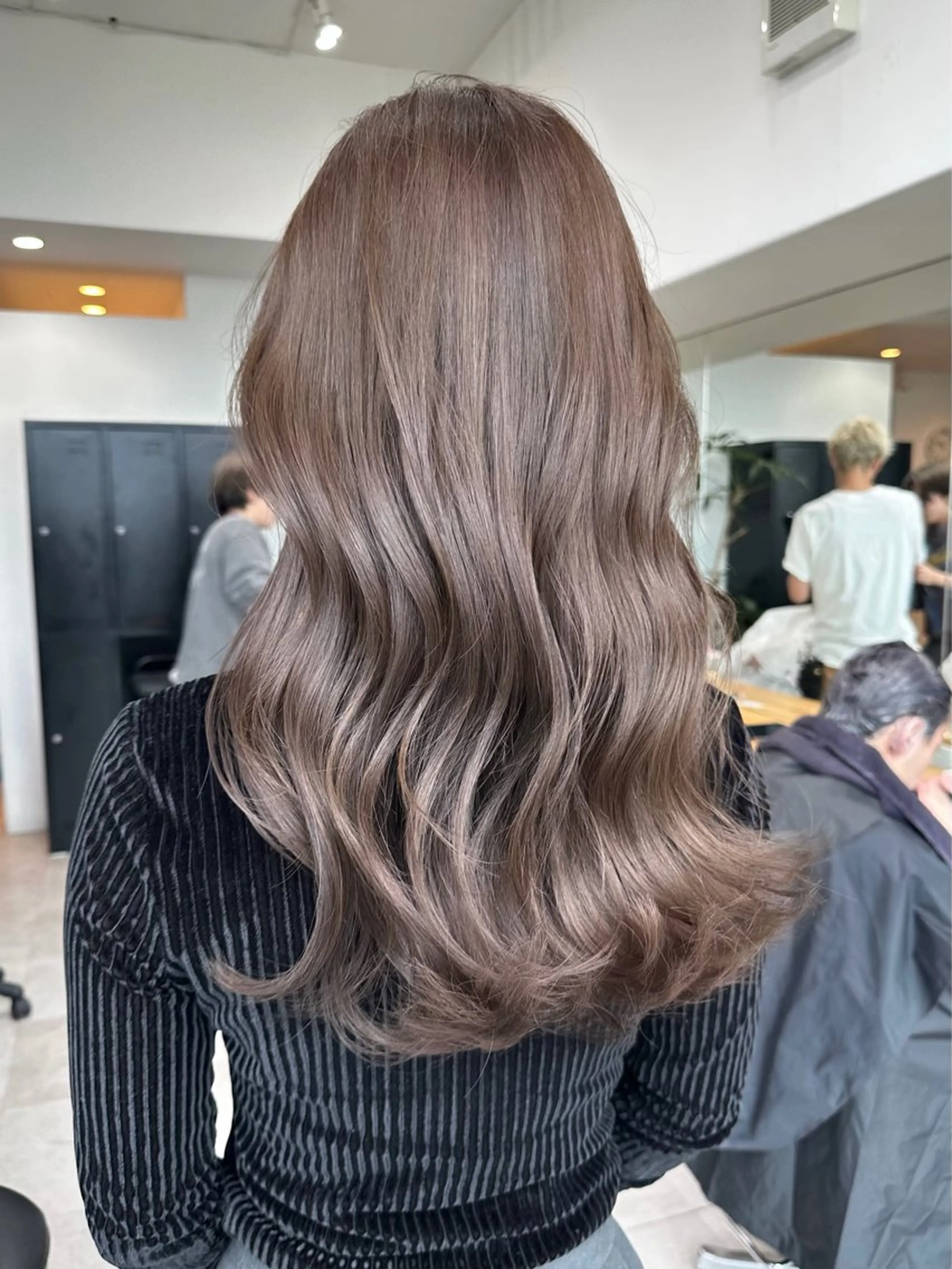 セミロング アッシュ アッシュグレー アッシュグレージュ カット ヘアカラー トリートメント ✨透明感カラー/縮毛 恵比寿HAYATO✨のヘアスタイル