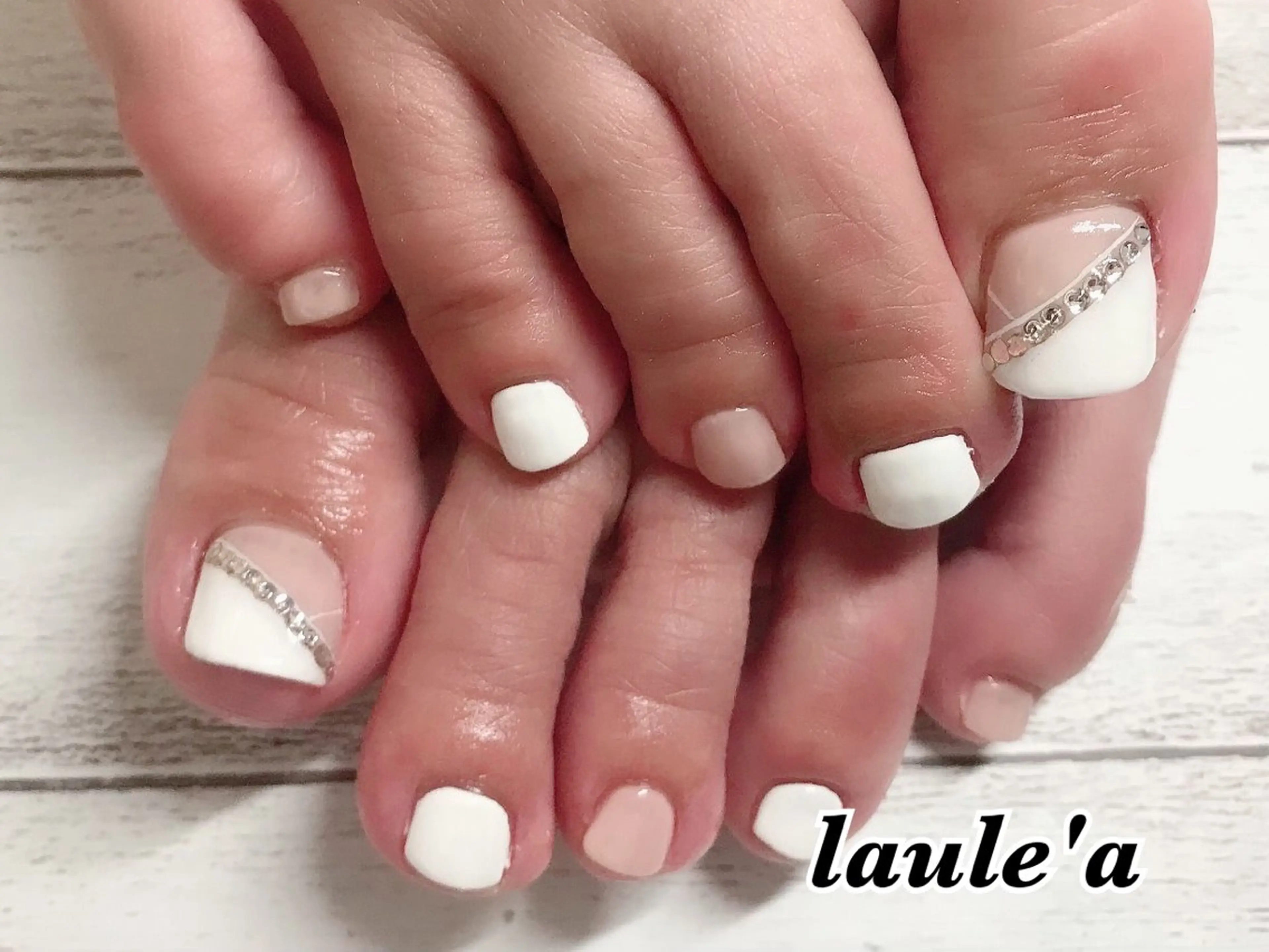 ネイル フットネイル Rグループ felizのネイルデザイン