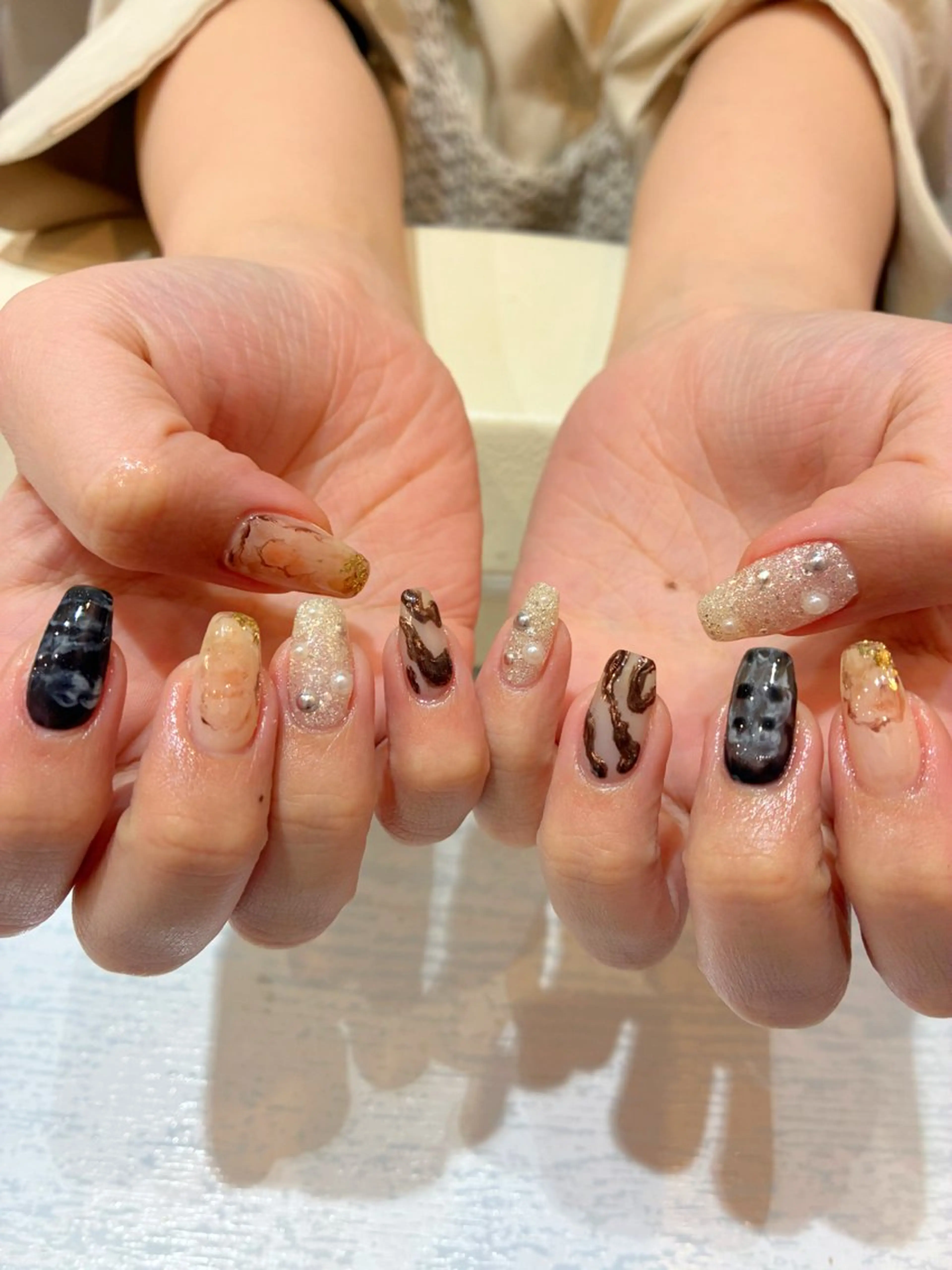 ネイル 持ち込み Nest 岩崎のネイルデザイン