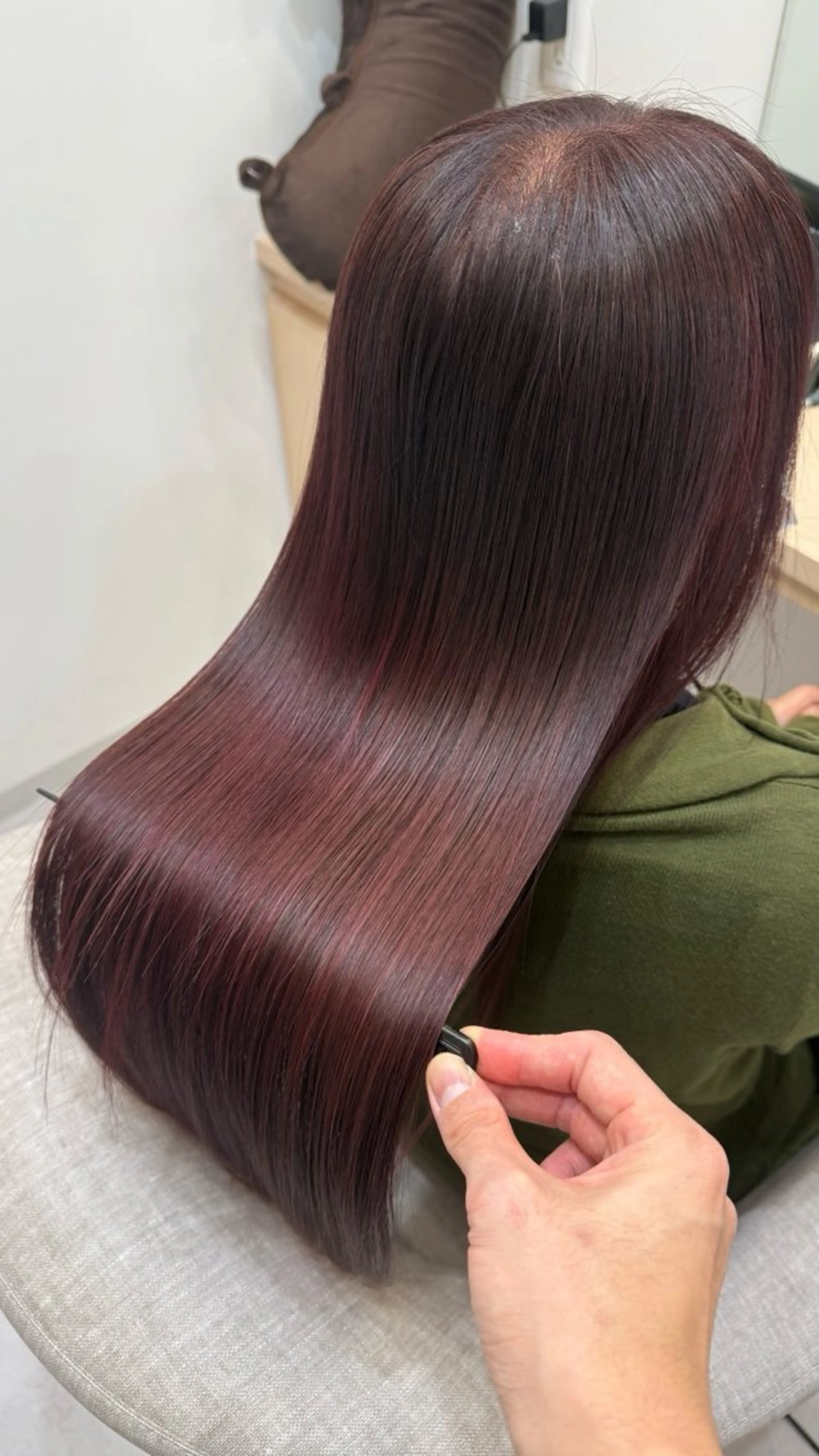 ロング カット ヘアカラー トリートメント Lsurii甲府店 名取のヘアスタイル