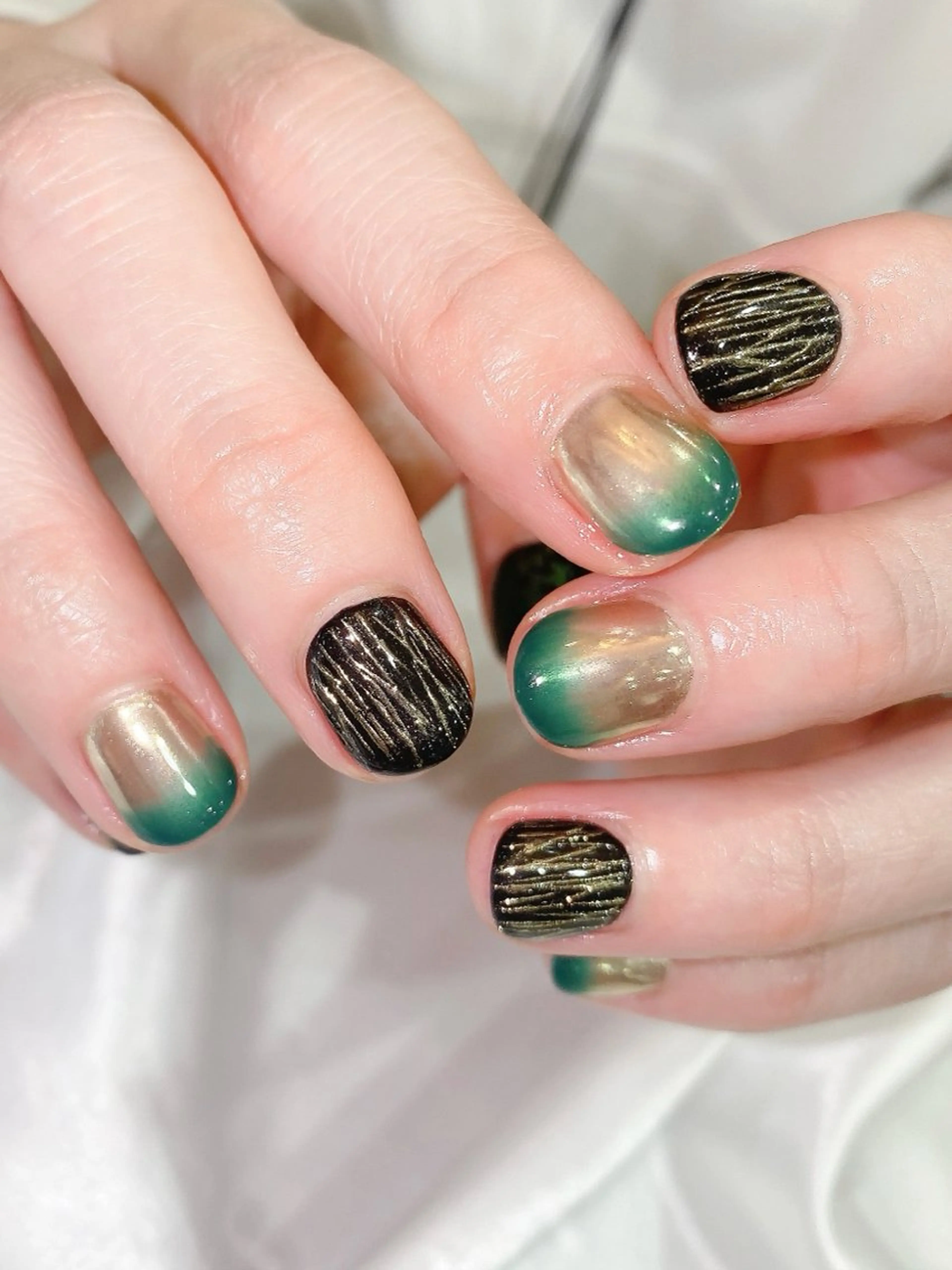 ネイル 持ち込み éclat エクラのネイルデザイン