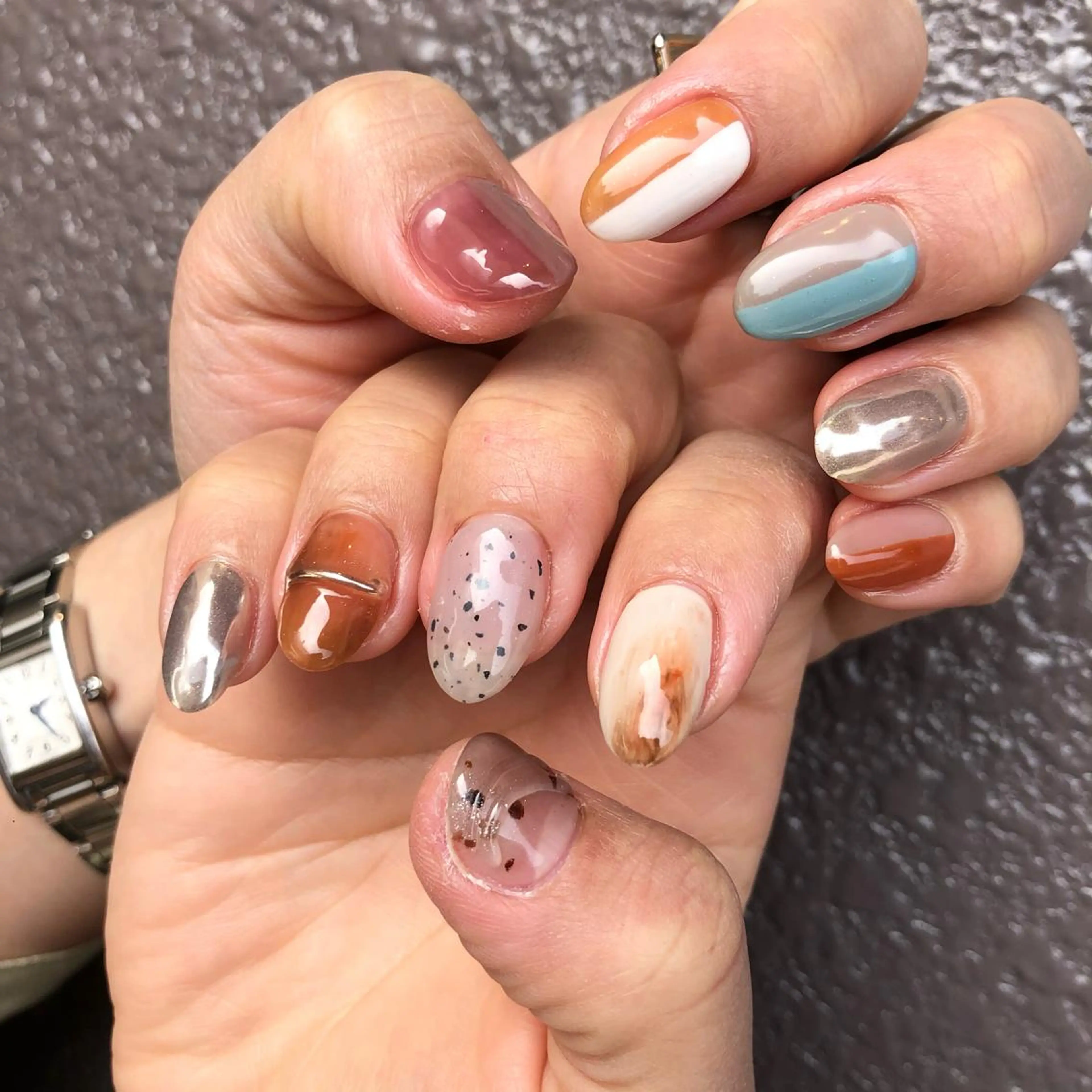 ロング カラー ヘアアレンジ キッズ ネイル マツエク・マツパ 福田 加奈のネイルデザイン