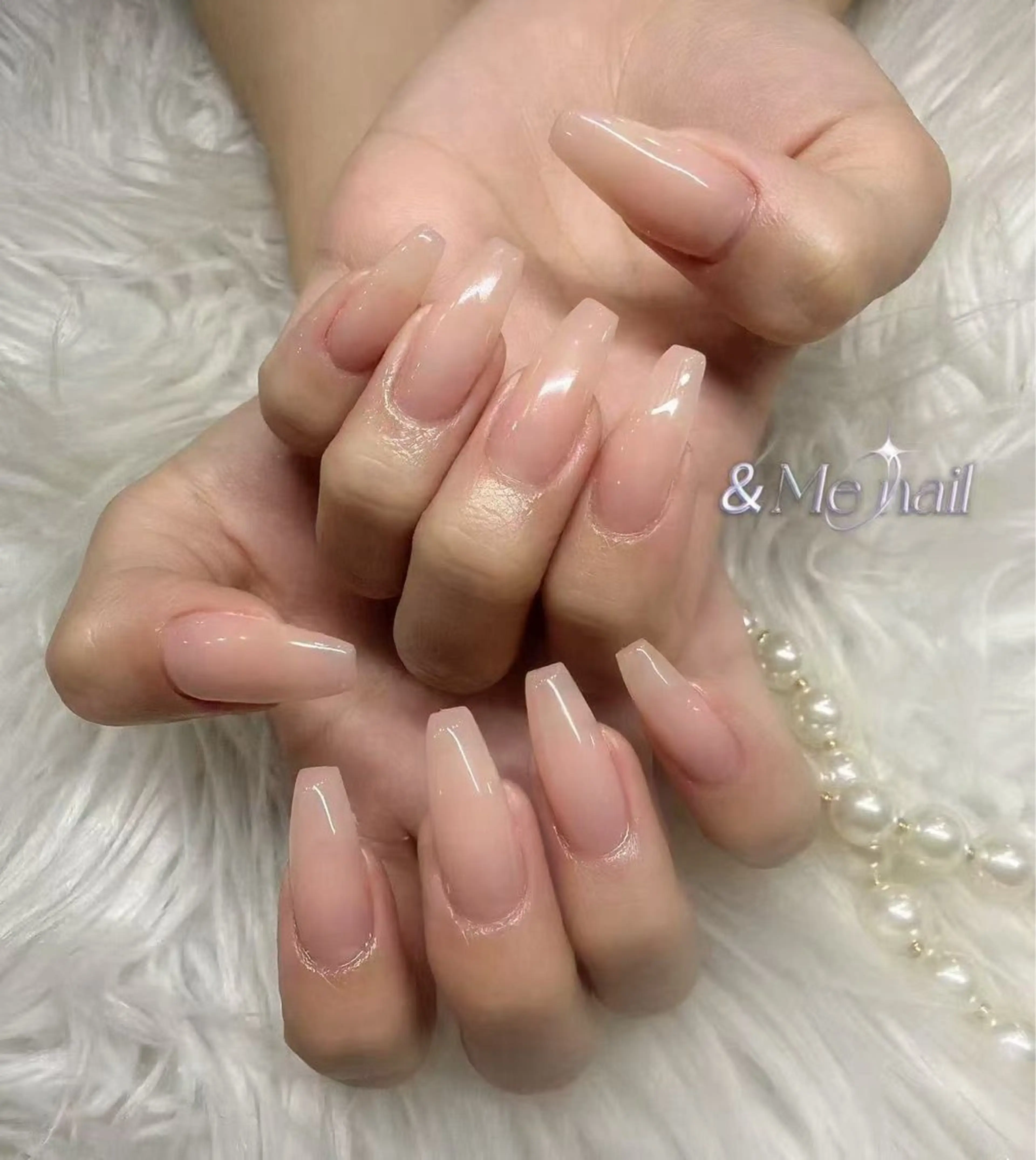 ネイル ハンドネイル &ME ネイルサロンのネイルデザイン