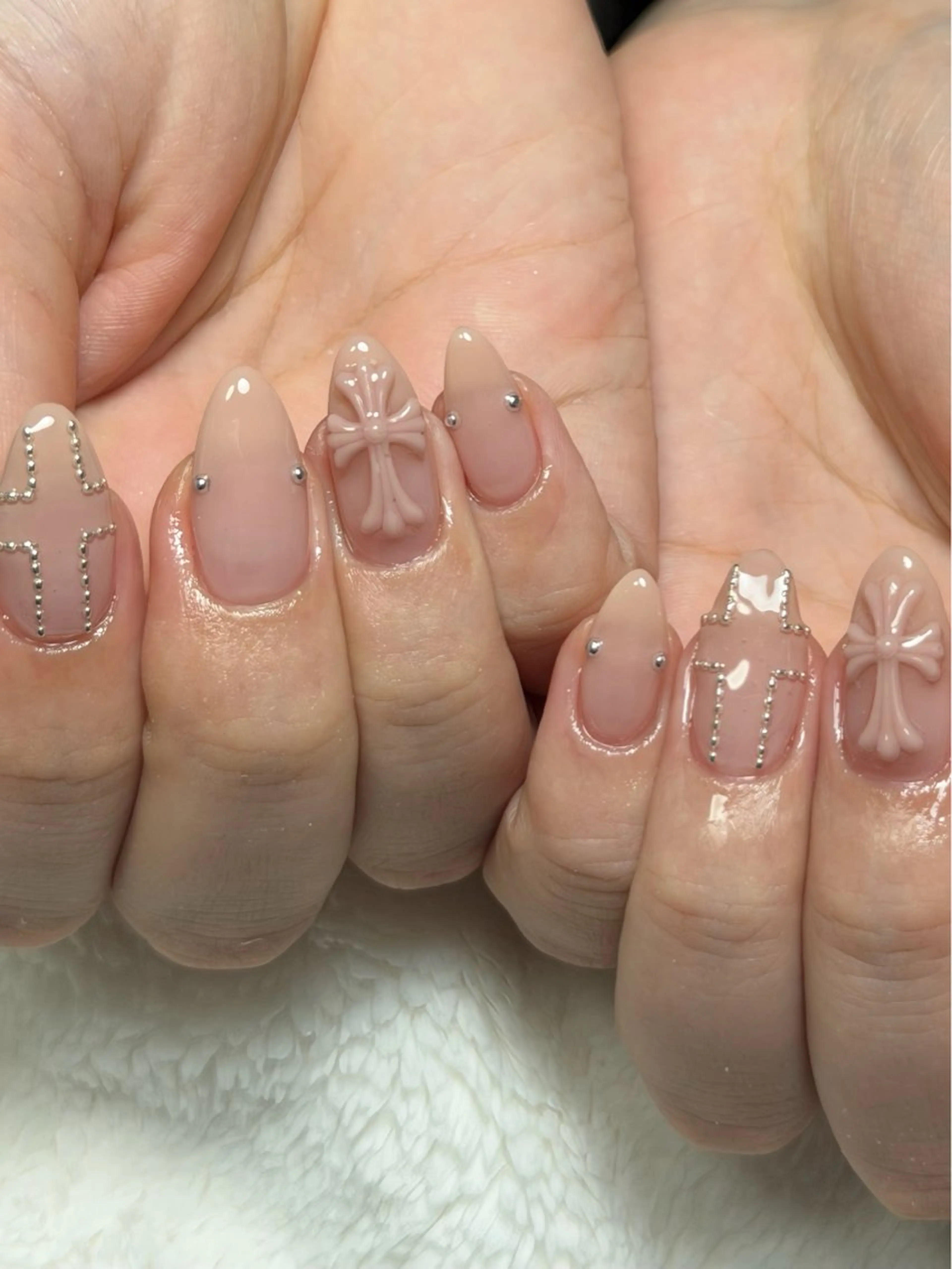 ネイル ワンホンネイル ハンドネイル dimples yuki🎀 ꒷꒦♡のネイルデザイン