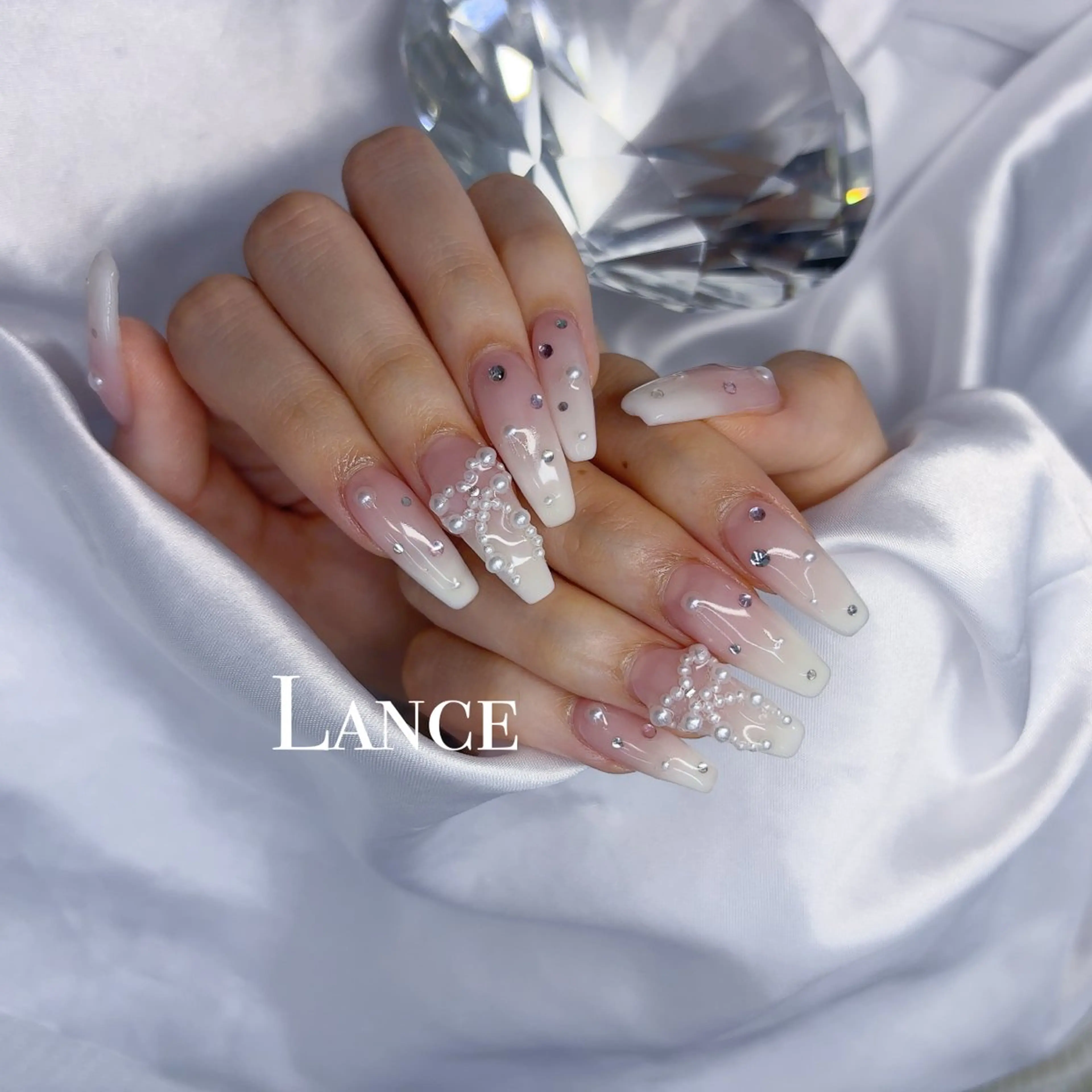 ⭐︎強度最強⭐︎🧸❄️ジェルチップ長さだし⛄️10本持ち込みアートし放題💅💖の写真