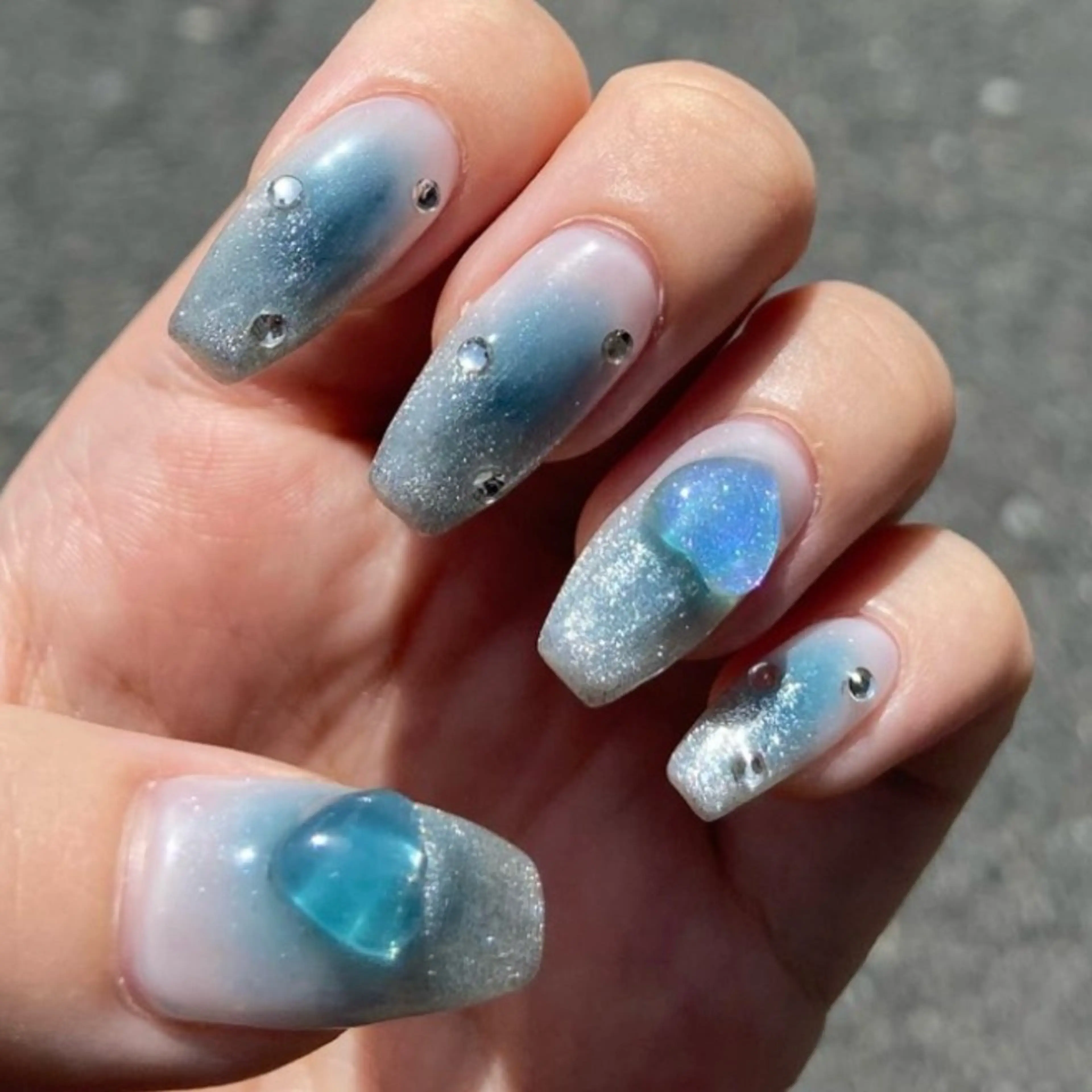 ネイル ハンドネイル Nailist Amiのネイルデザイン