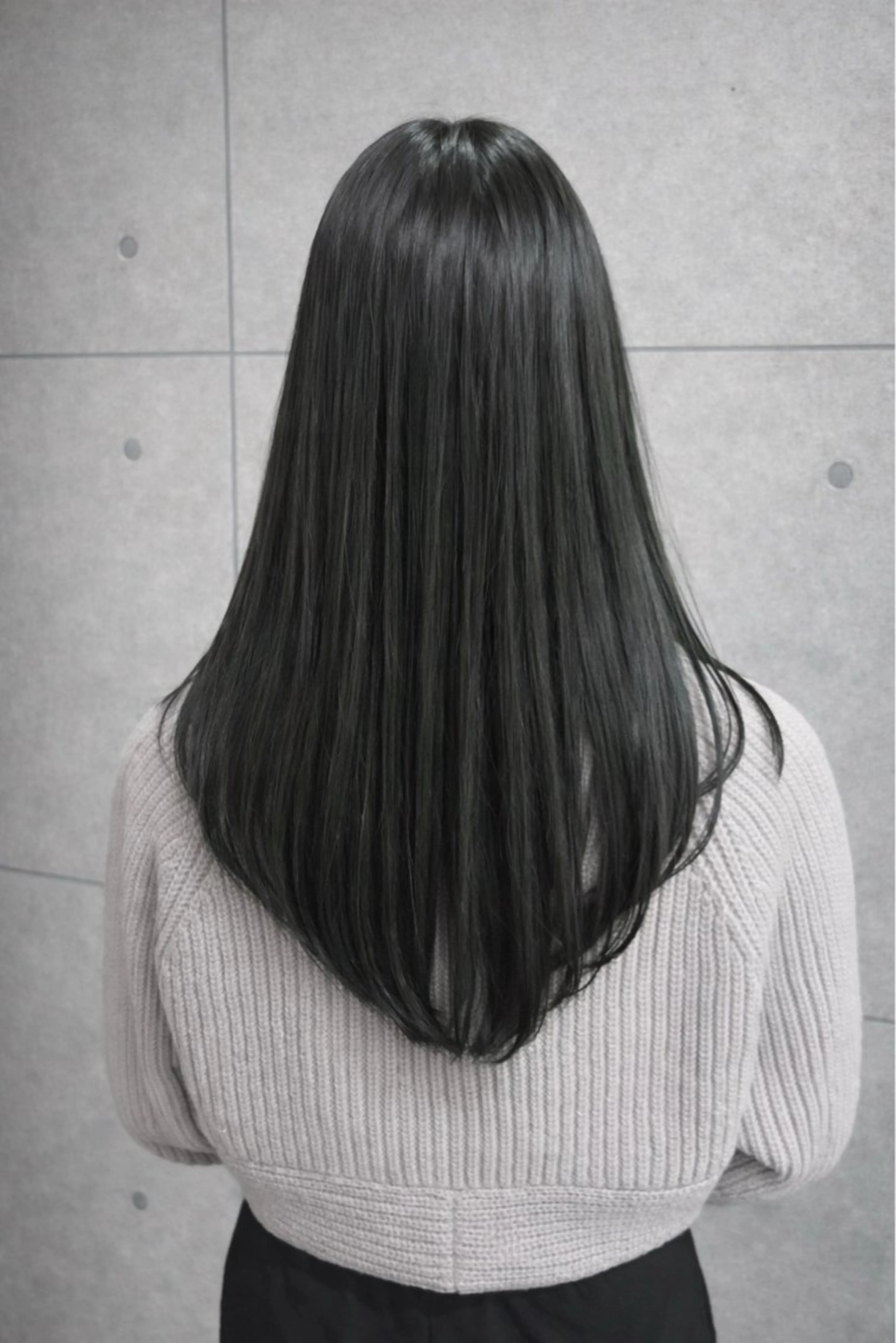 セミロング eim／ 荻野琉生⛅️のヘアスタイル