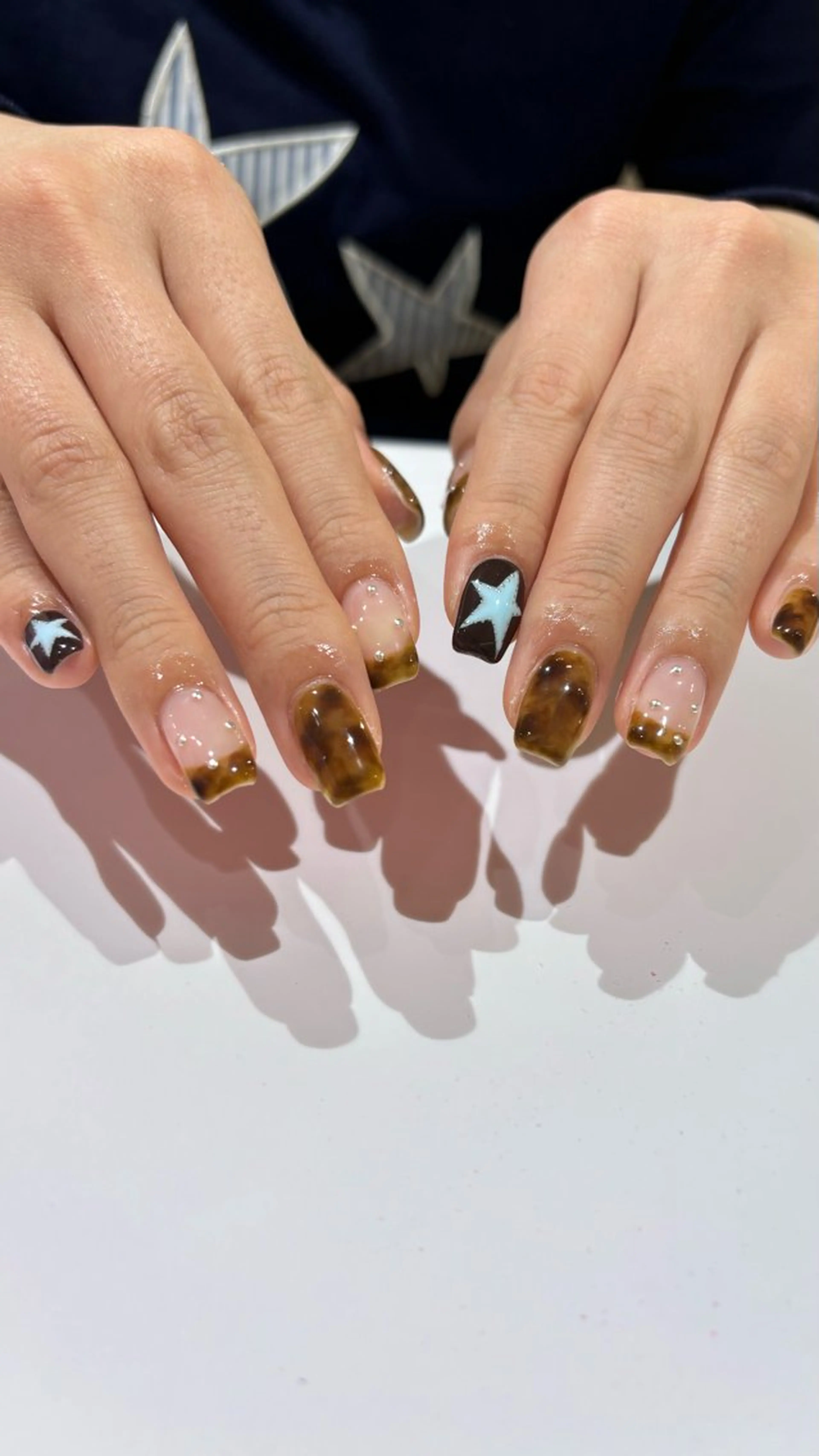 ネイル ハンドネイル 🤍 YUI 🤍のネイルデザイン