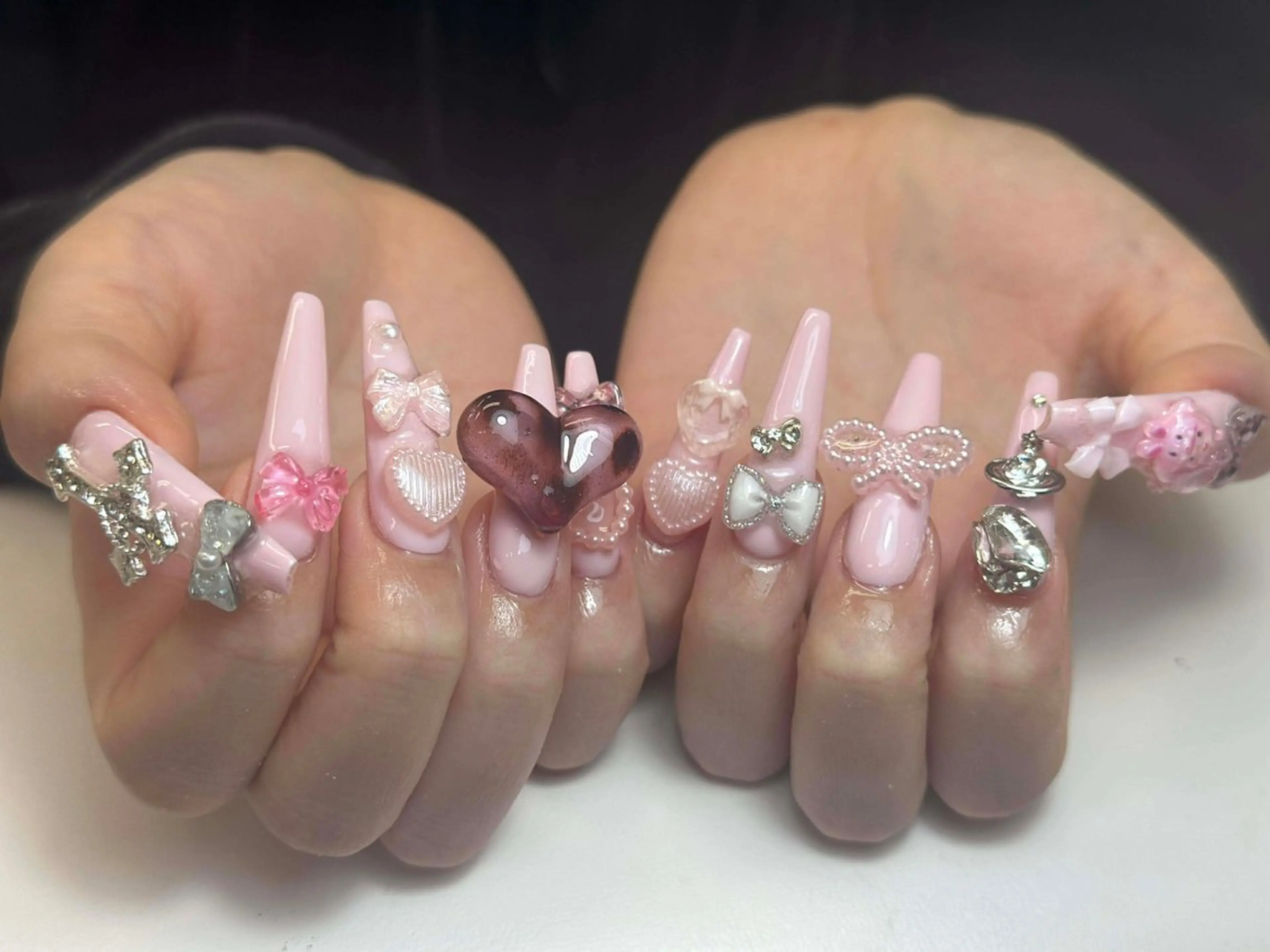 ネイル アートネイル 成人式 ジェルネイル ニュアンスネイル 夏ネイル ハンドネイル Jenn Nail Salonのネイルデザイン