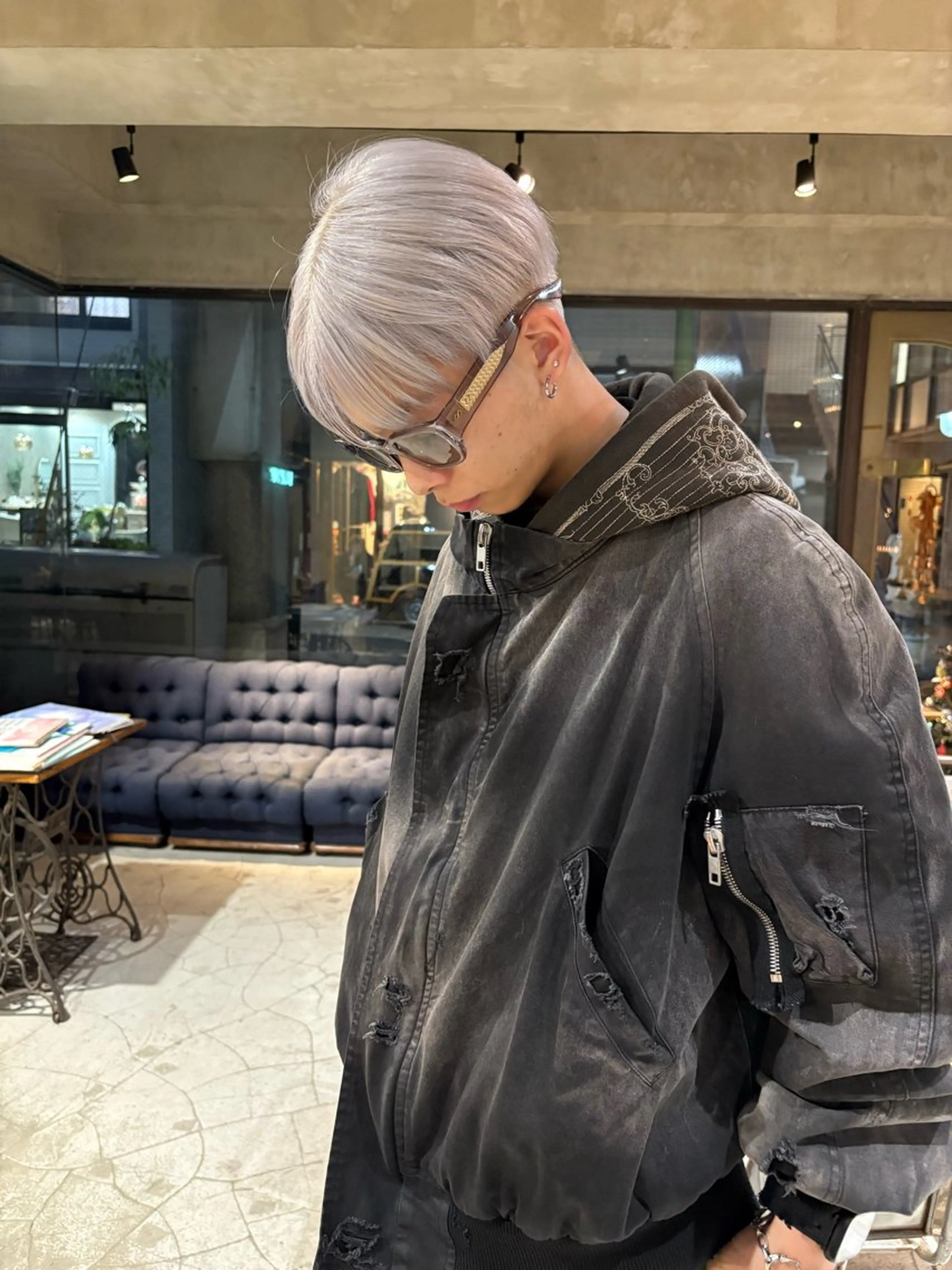 ショート カラー メンズ カット ヘアカラー トリートメント ハイトーン/美髪矯正 🍃大江拓実のヘアスタイル