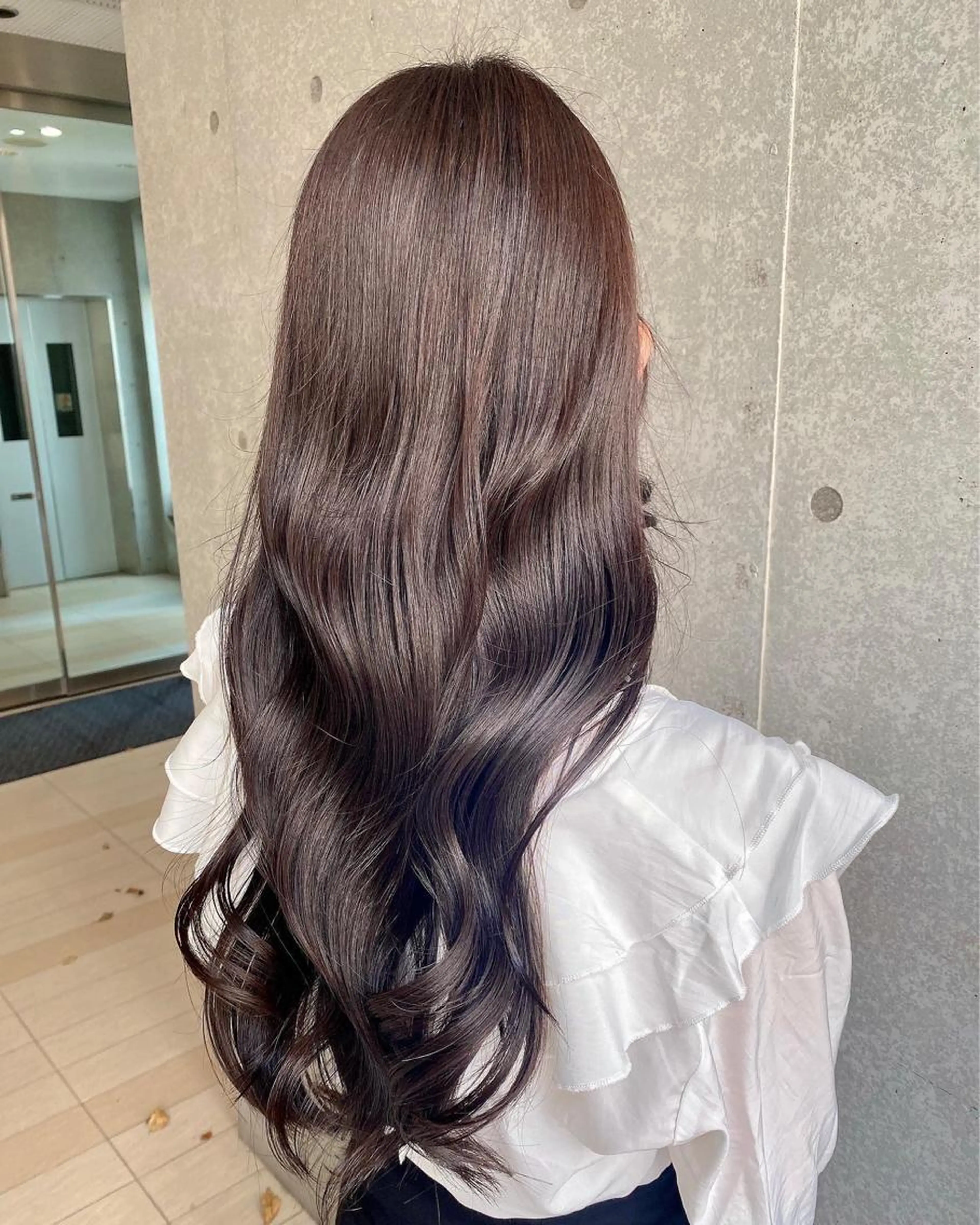 【営業時間内でのリピーター様限定メニュー】イルミナカラーの写真