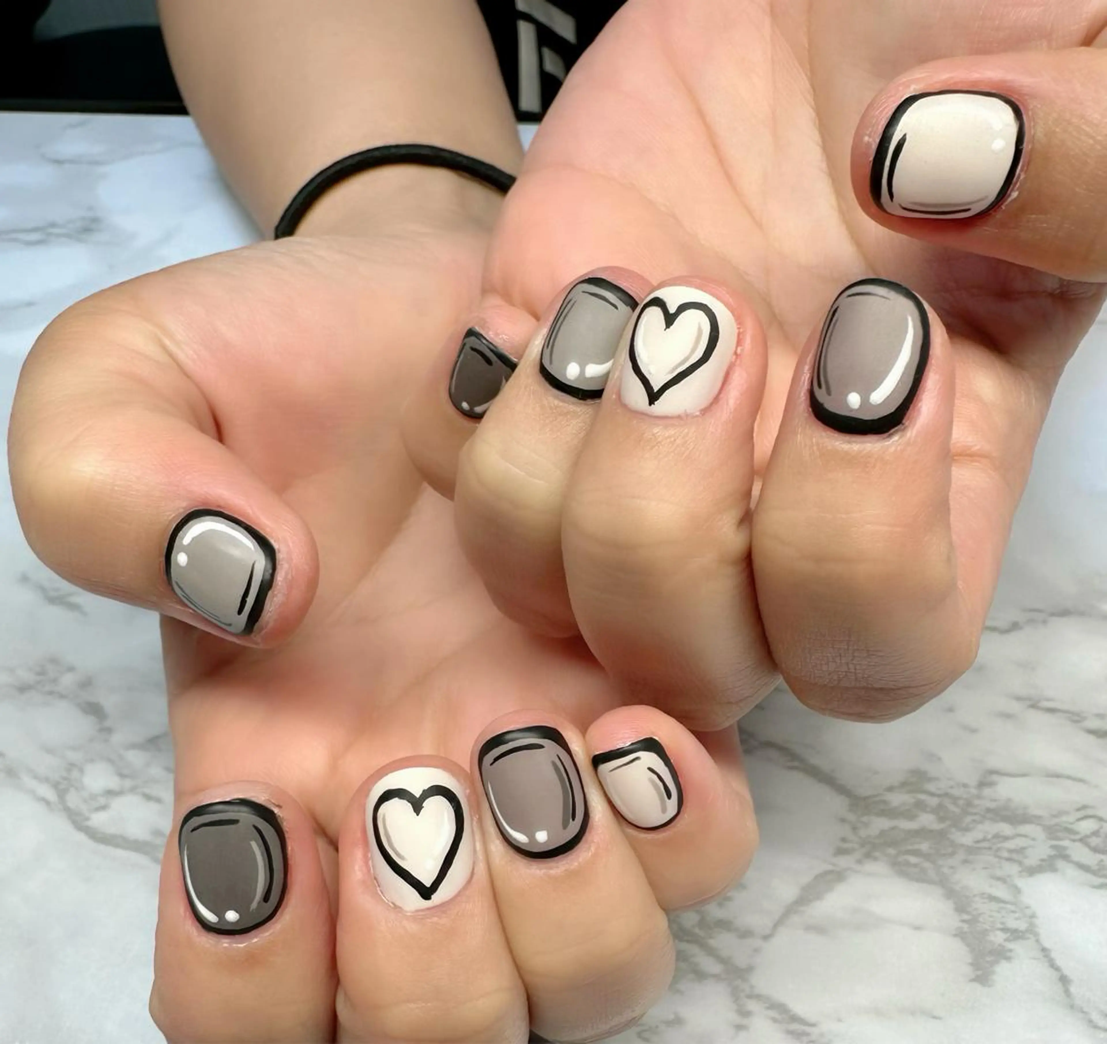 ネイル M.N_ nailのネイルデザイン