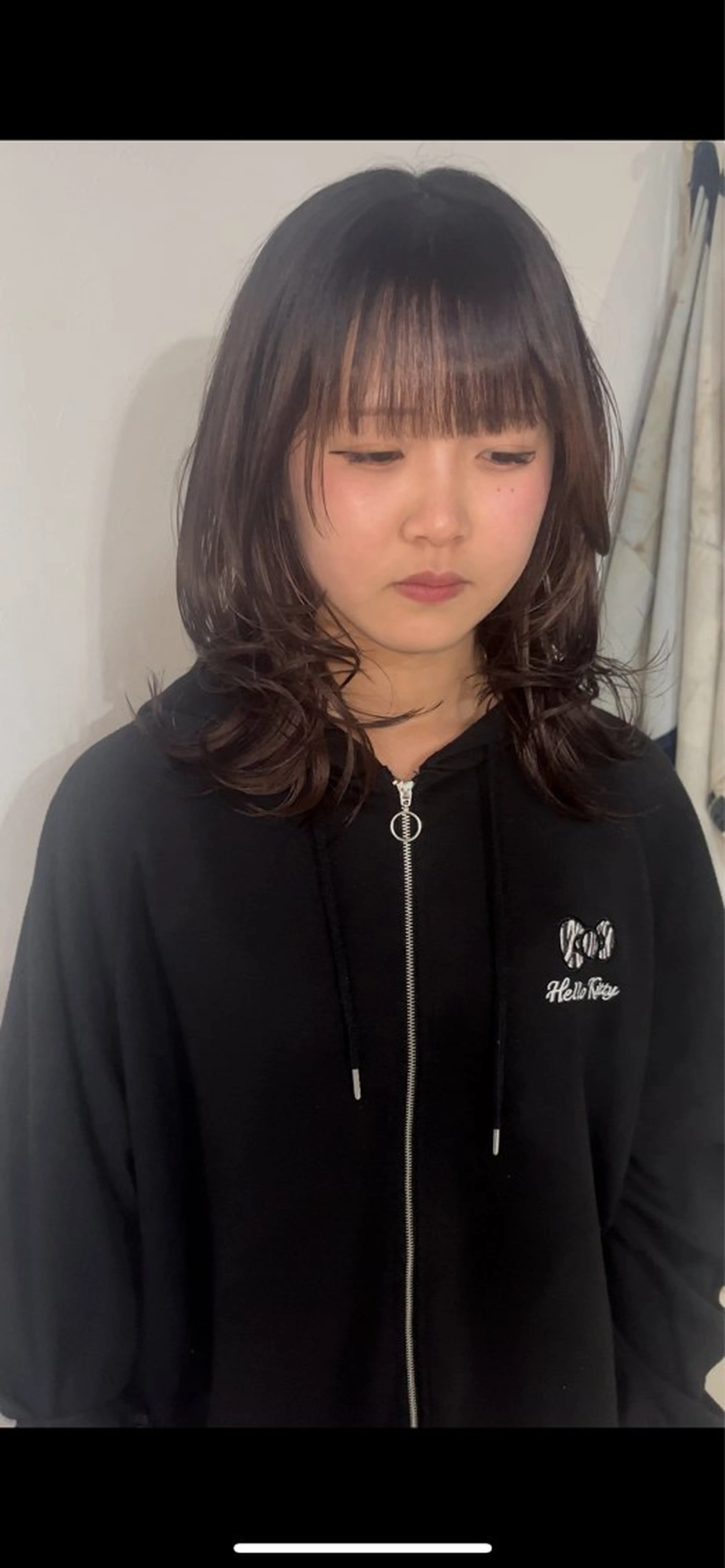 ミディアム レイヤーカット カット メンズパーマ& ハイトーン特化谷村のヘアスタイル