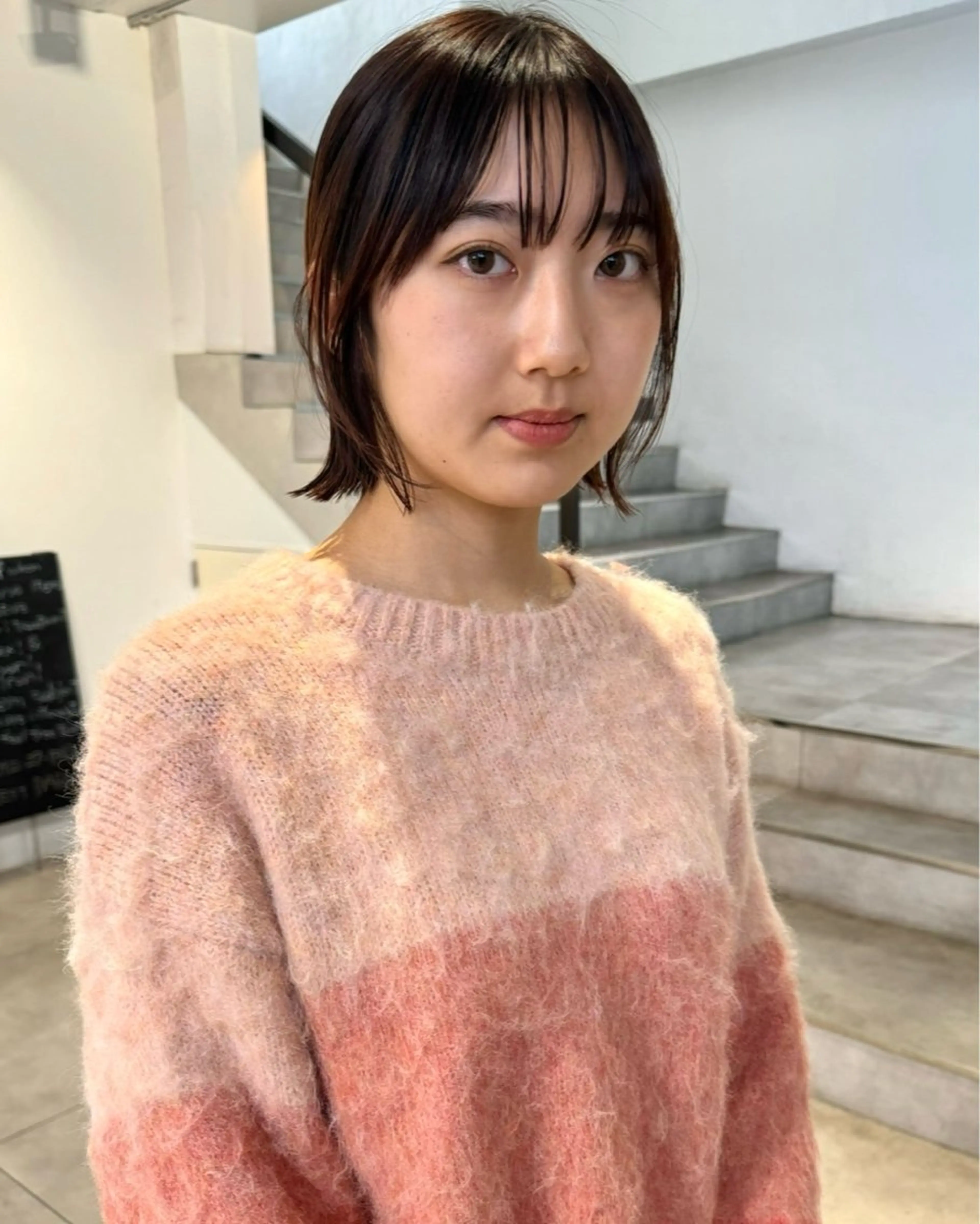 ショート ボブ 外ハネヘア 顔周りカット/透明感 カラー✂️MEIのヘアスタイル