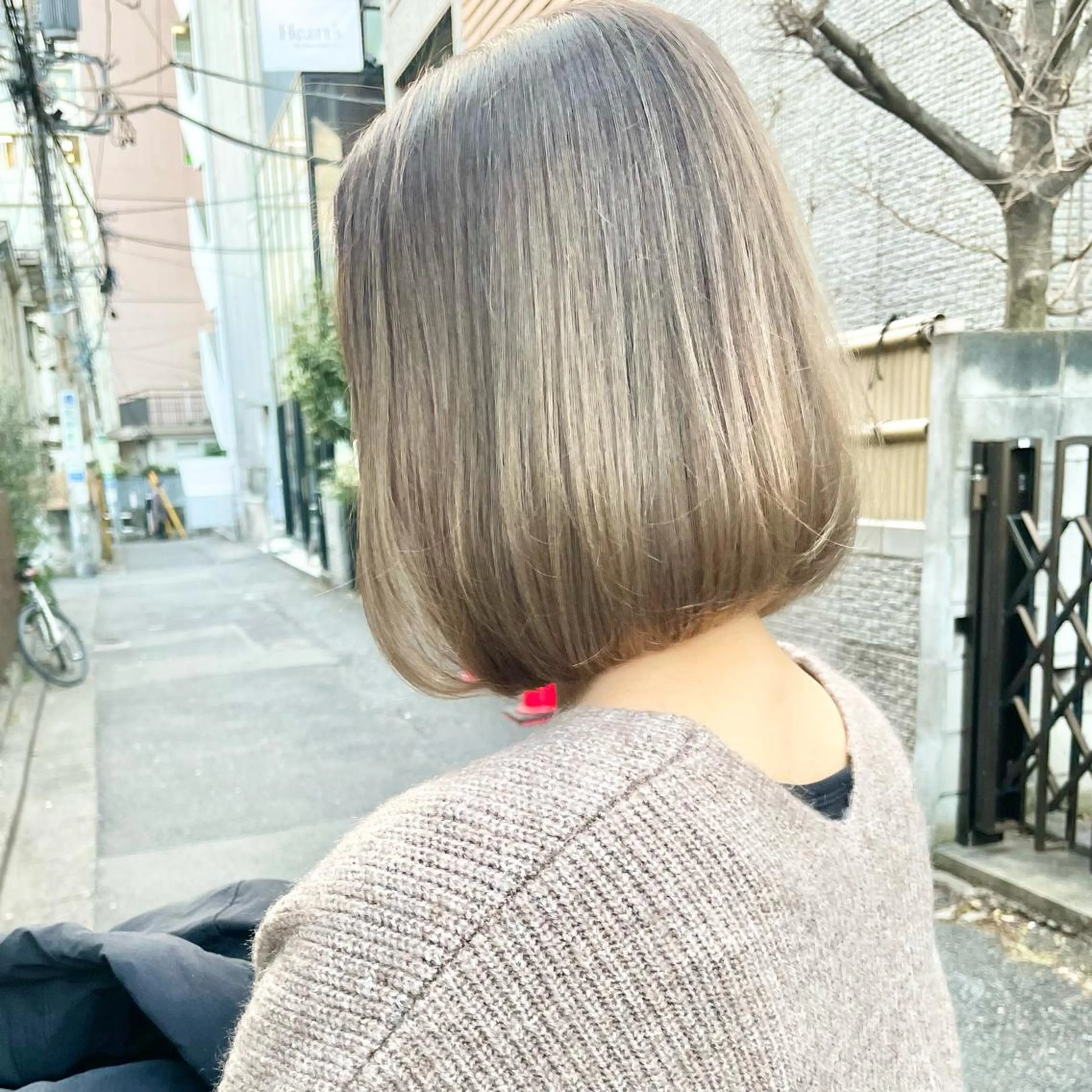 ショート カラー ショートボブ ハンサムショート アディクシーカラー イヤリングカラー ハイライトカラー カット ヘアカラー トリートメント ショートボブ髪質改善 縮毛矯正のプロ山道潤のヘアスタイル