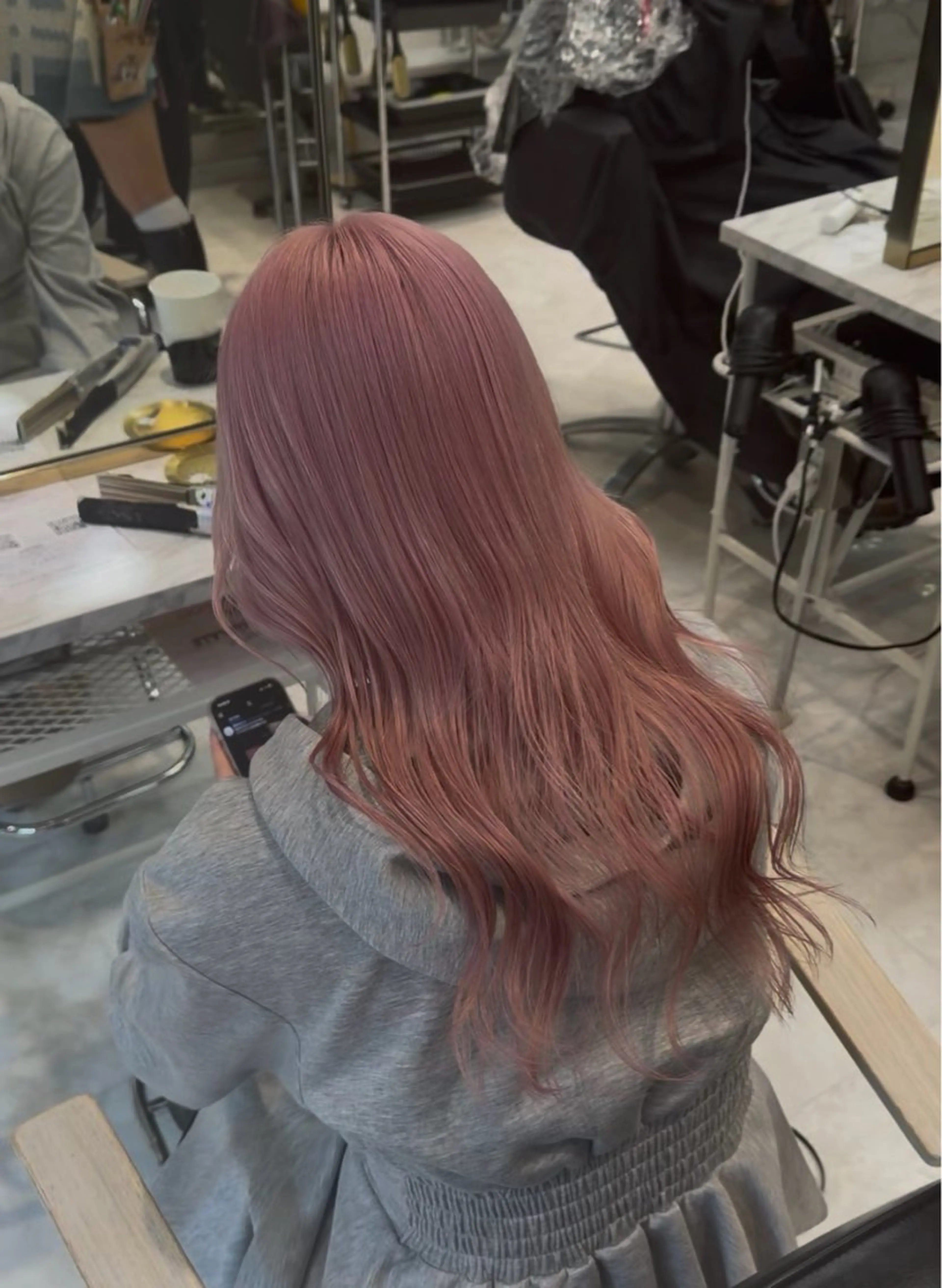 カラー 【🦋ハイトーンリタ ッチ🦋】ENAのヘアスタイル