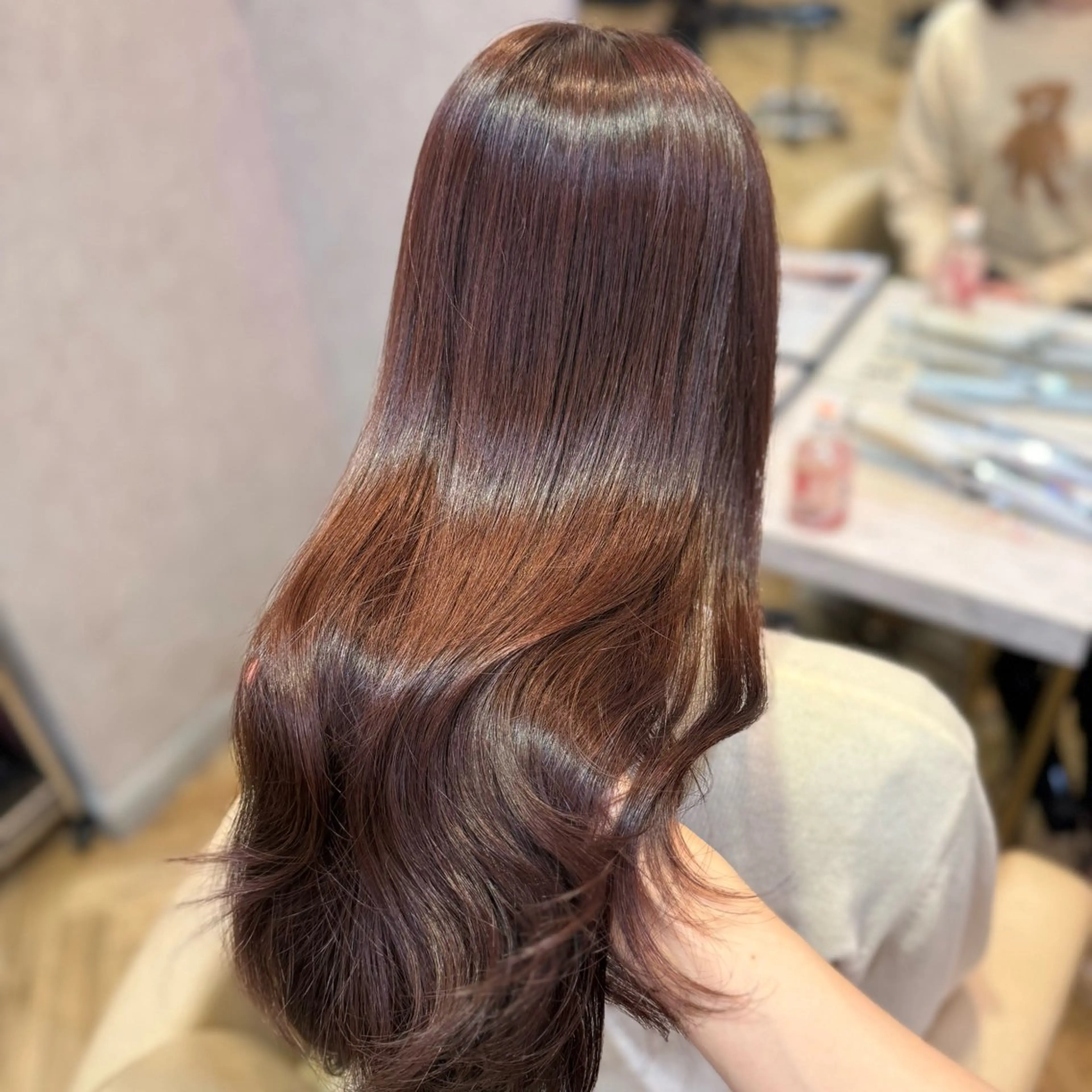 ロング 顔周りカット 韓国風ヘア カット ヘアカラー トリートメント 韓国ヘア/艶髪/ 透明感カラー/つぐみのヘアスタイル