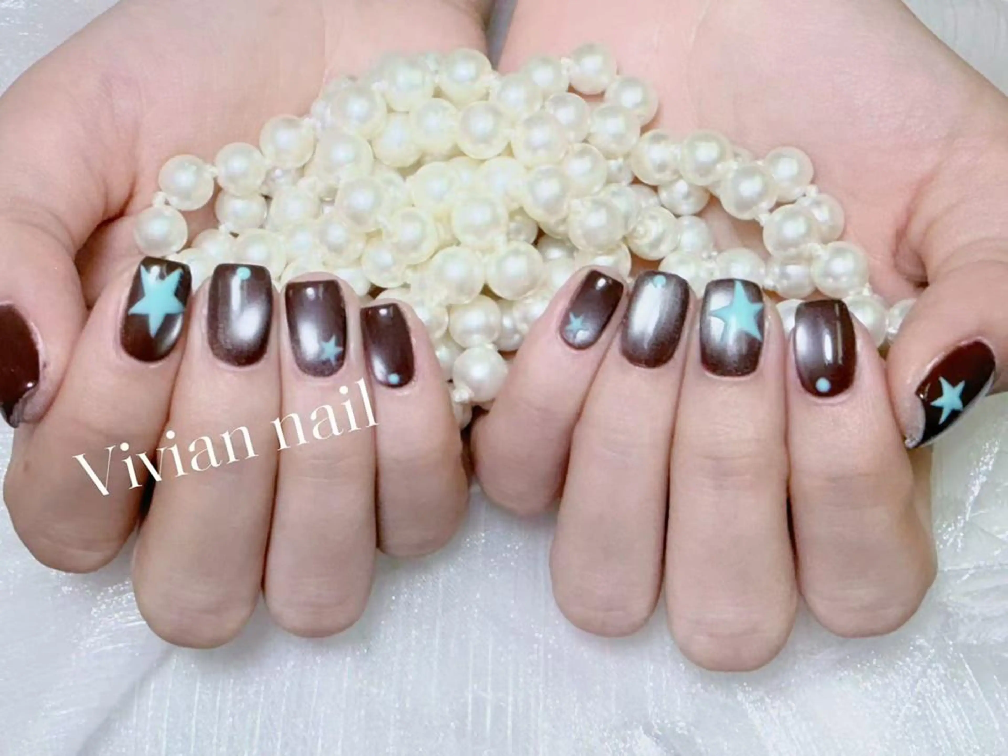 ネイル VIVIAN リサのネイルデザイン