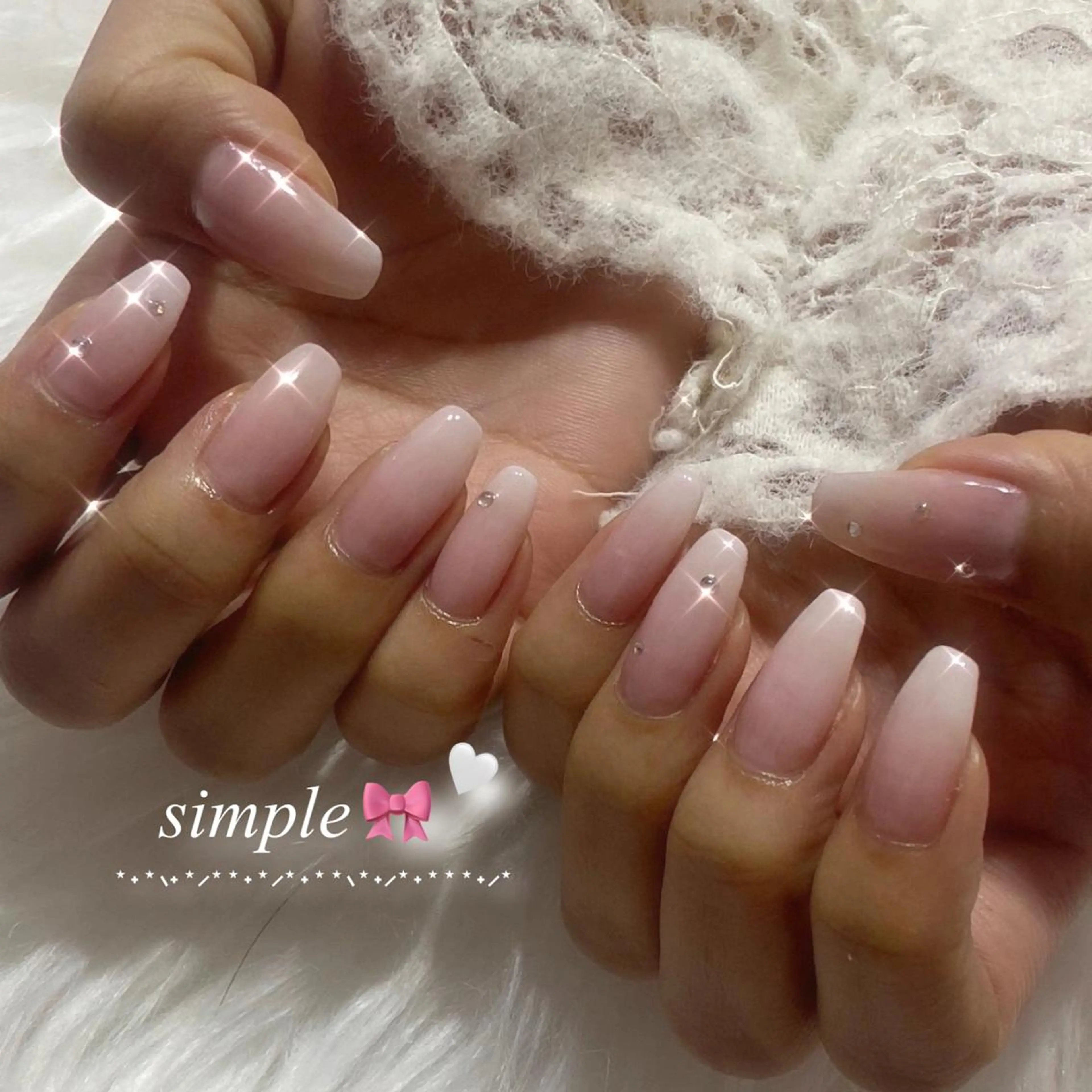 ネイル ハンドネイル フットネイル lili.nail y2k/長さ出しのネイルデザイン