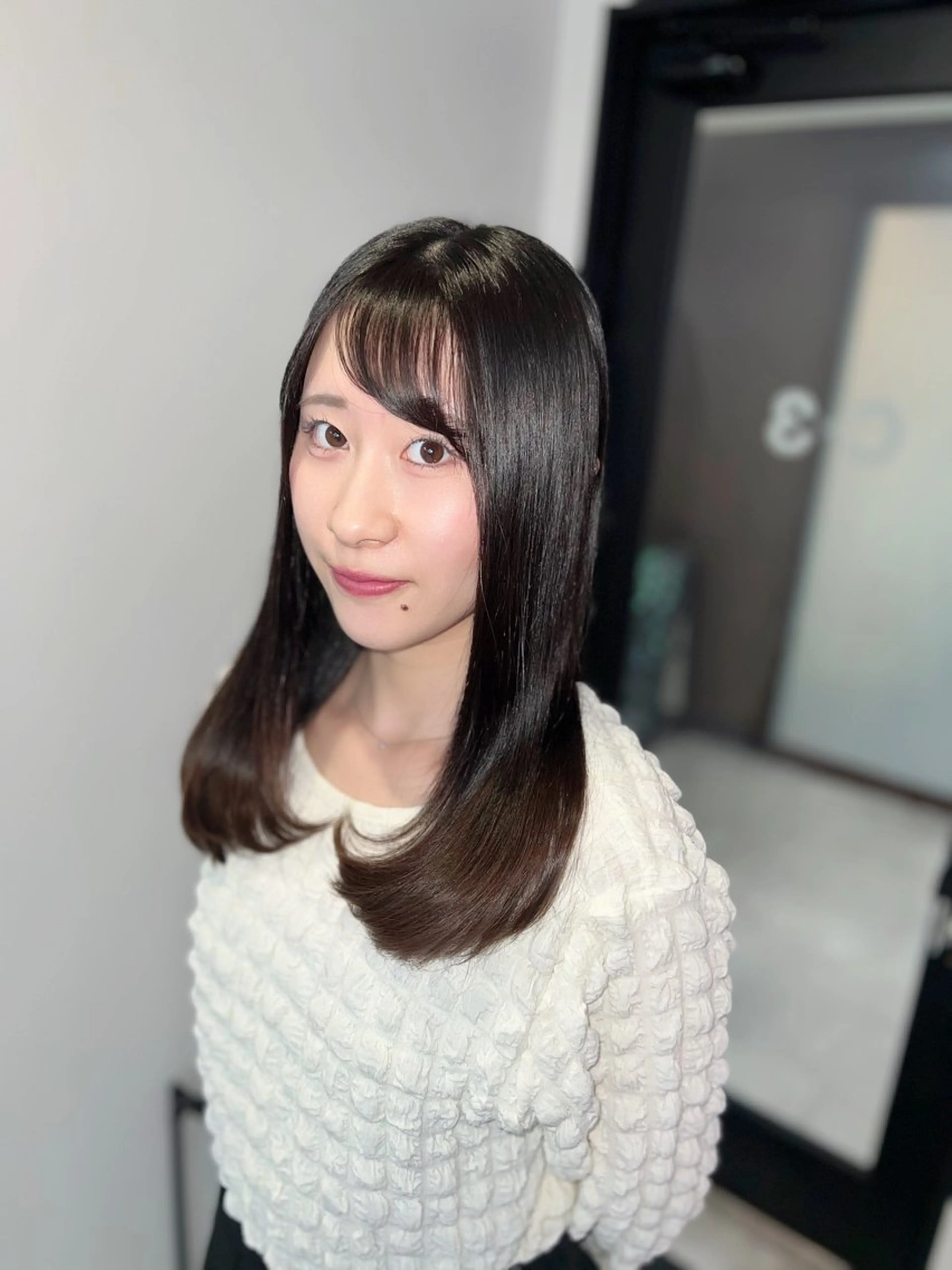 セミロング 縮毛矯正 縮毛矯正 Uno. 本気で ヘアに悩む方へ✨のヘアスタイル