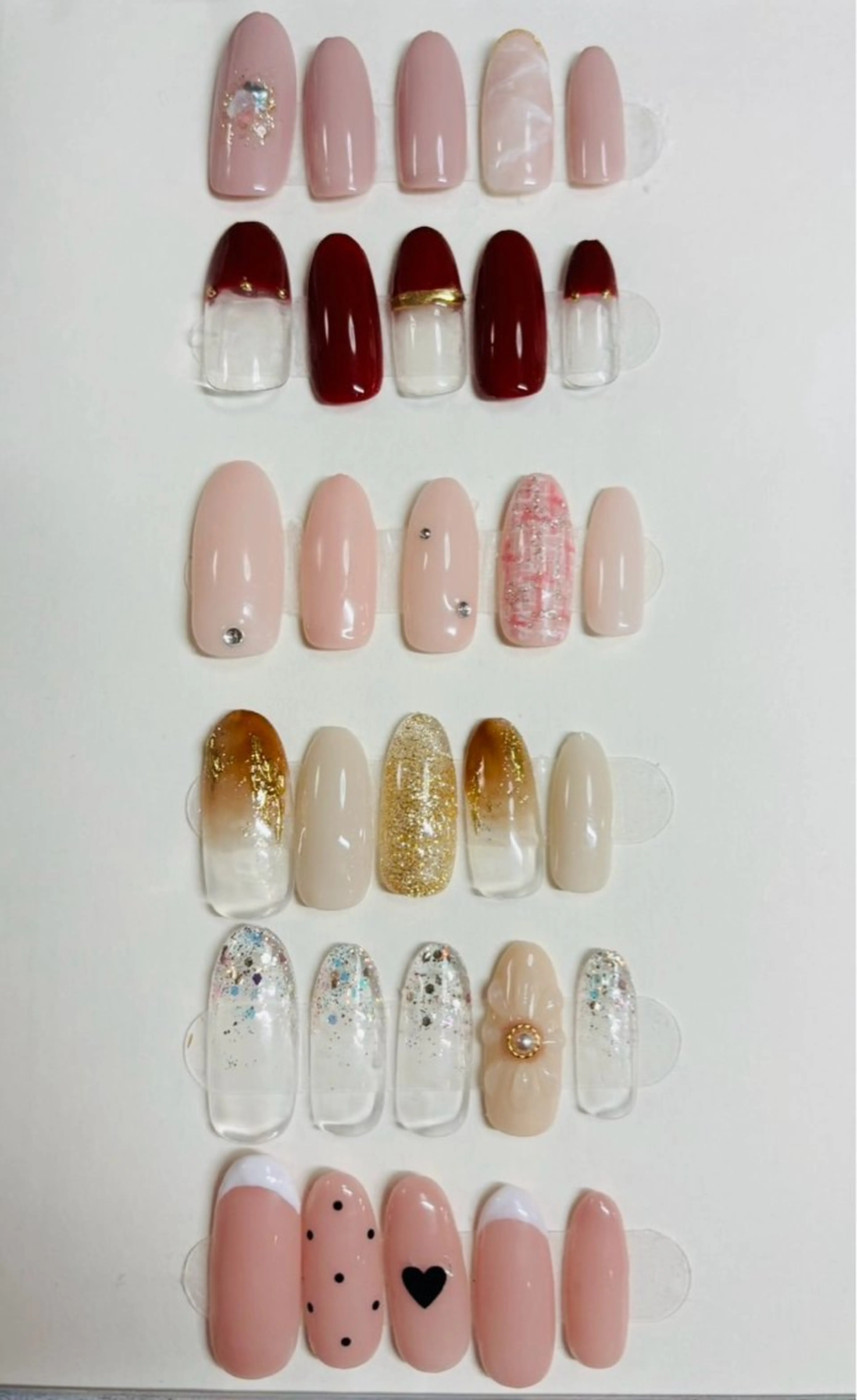 ネイル Ruby Crownのネイルデザイン