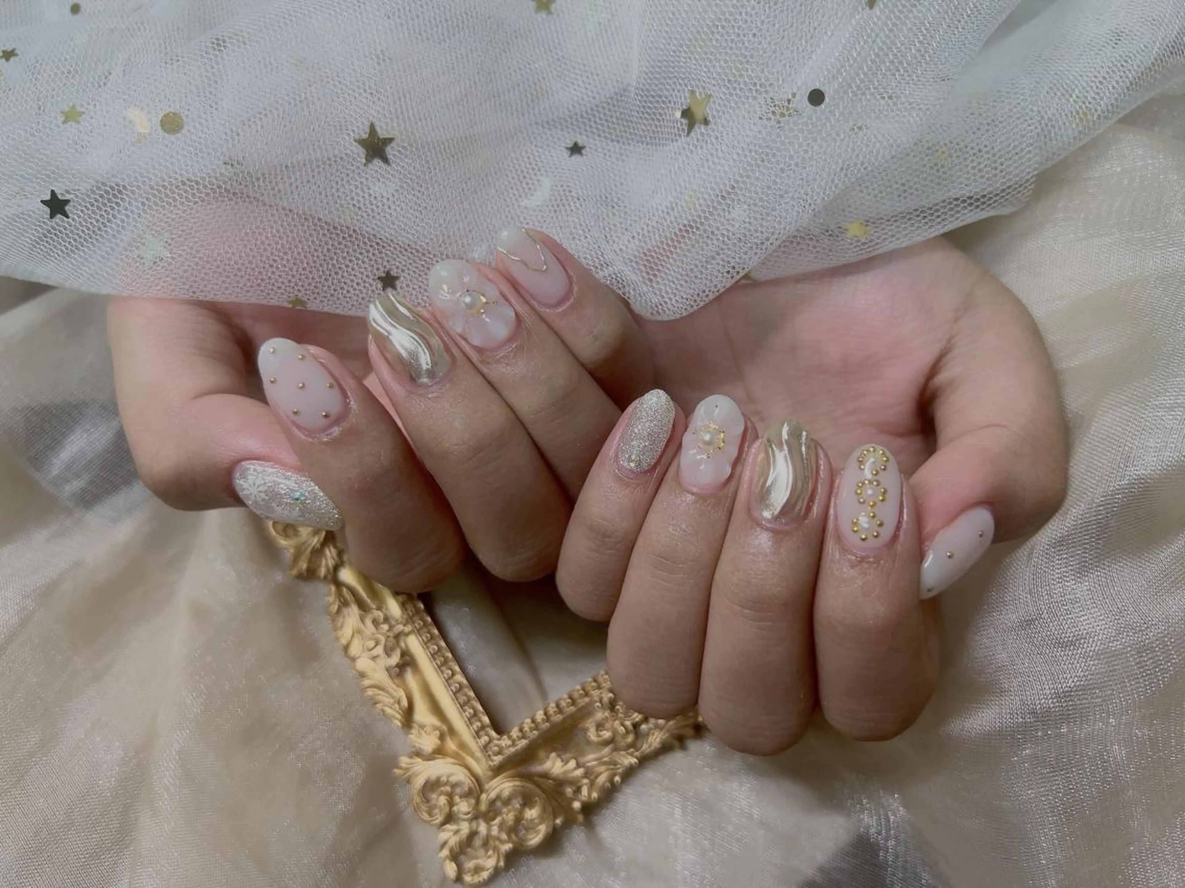 ネイル ハンドネイル リ サのネイルデザイン