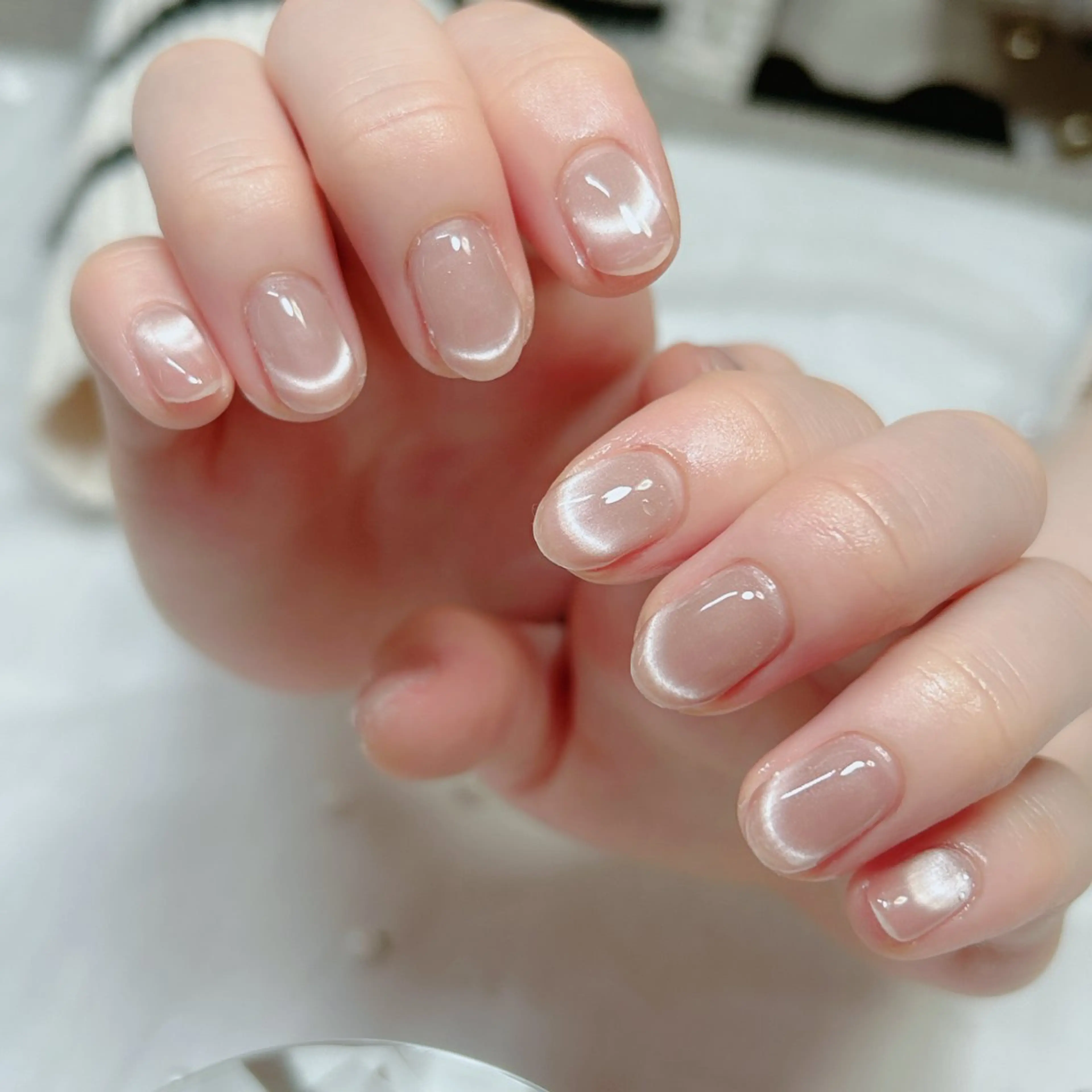 ネイル ジェルネイル グラデーション キラキラネイル 韓国ネイル ラメ(グリッター) ハンドネイル Cute Tips nailのネイルデザイン